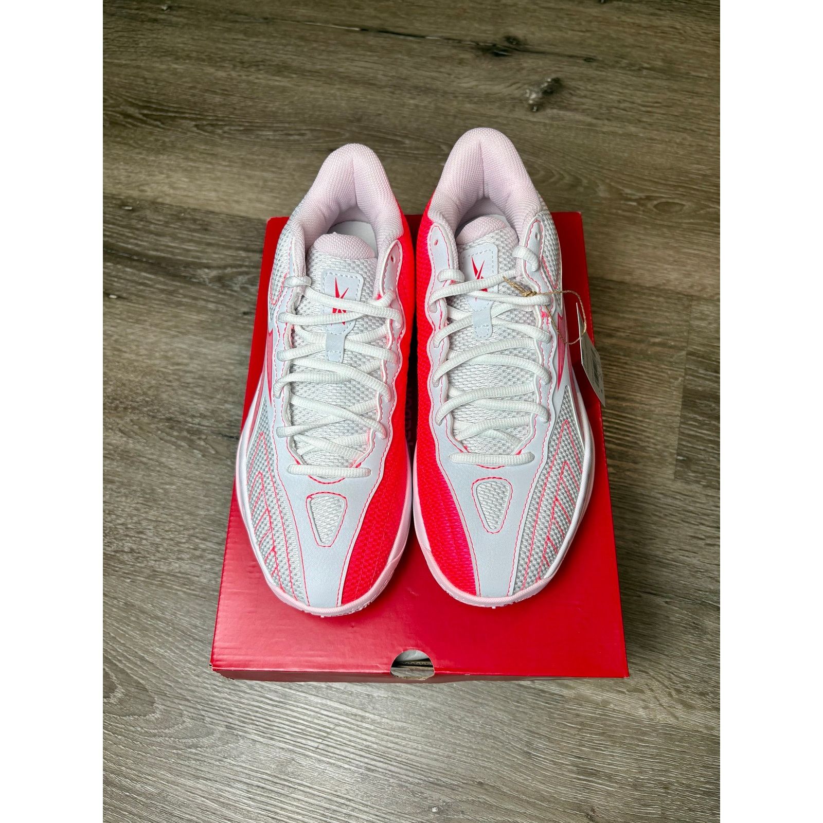 Reebok New with tag/box - 5Y - Reebok Press Shoes - Pink/White Size US 6.5 / IT 36.5 - 5 Thumbnail