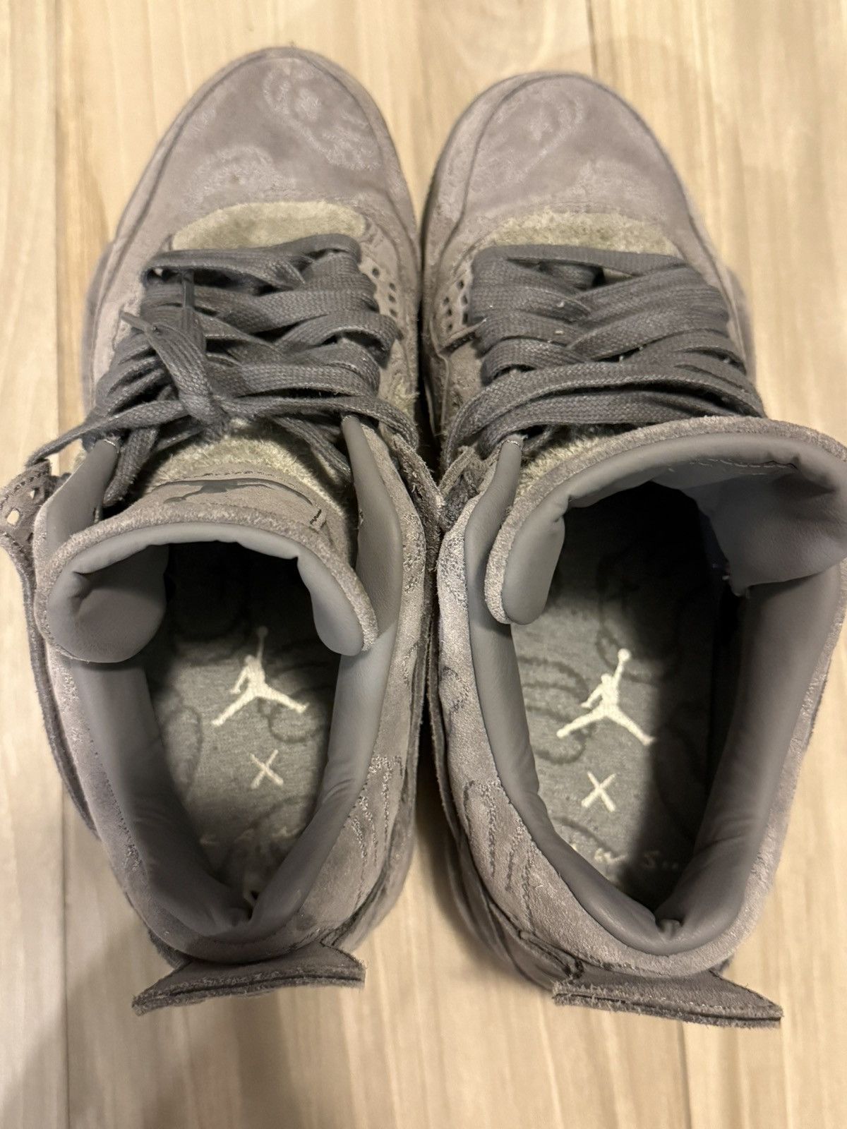 Jordan Brand × Kaws KAWS Jordan 4 Retro Cool Grey Size US 10 / EU 43 - 6 Thumbnail