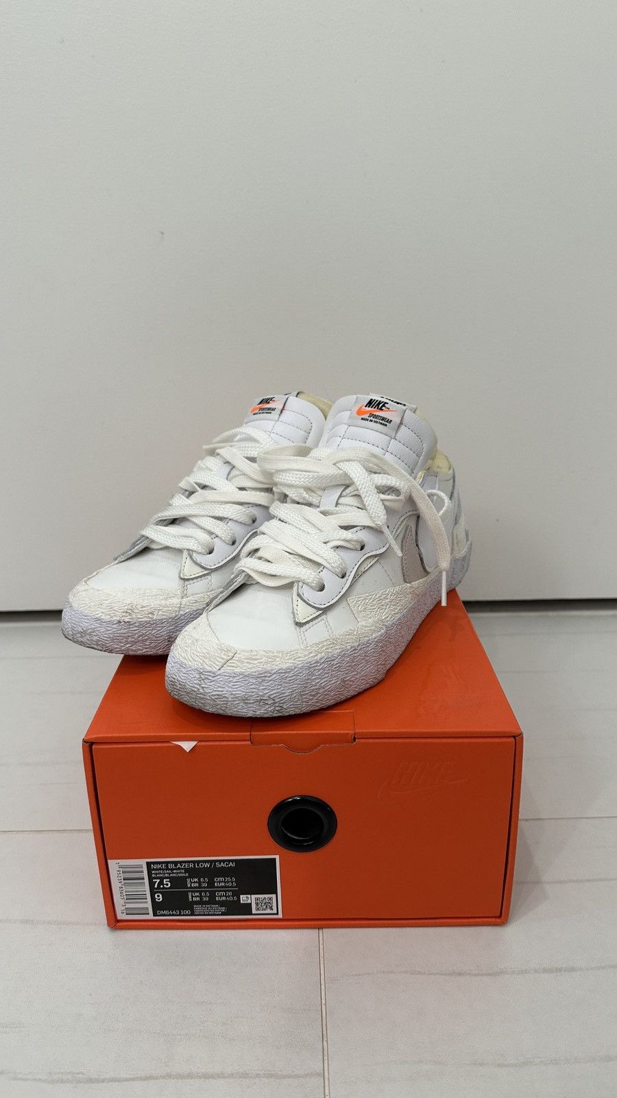 Nike × Sacai Nike Blazer Low x sacai White Patent Leather sacai's Blazer Size US 7.5 / EU 40-41 - 2 Thumbnail