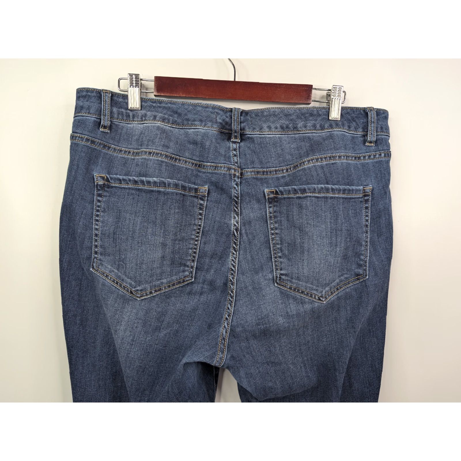 Vintage Lane Bryant Lane Bryant Midrise Skinny Magic Waistband Signature Jeans Leopard Distress 18 Jeans Women Plus Blue 18 Distressed Leopard Size 40" / US 18 - 5 Thumbnail