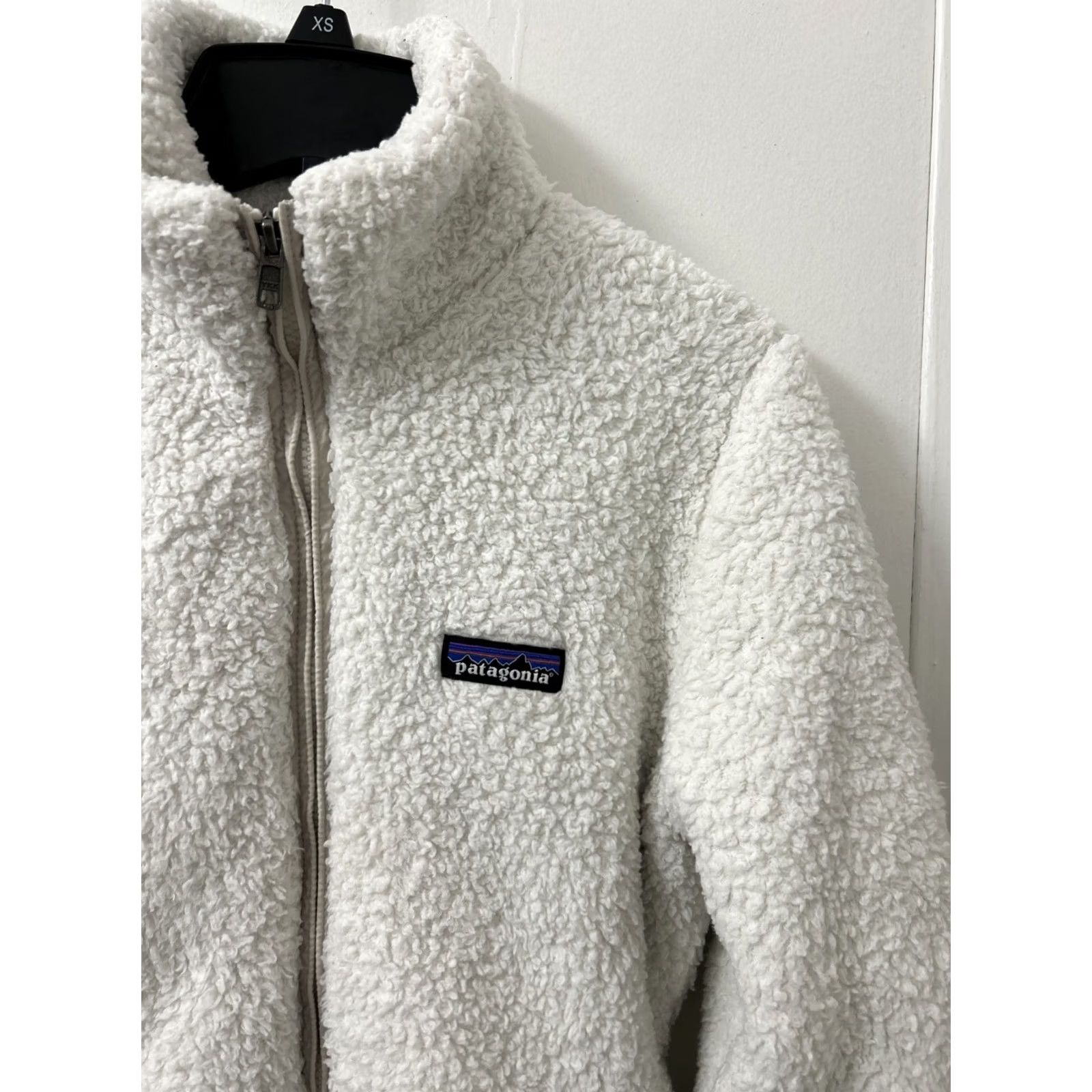 Patagonia Patagonia Los Gatos Jacket Womens Small Birch White Full Zip Fleece Windbreaker Logo Embroidered Regular Fit Adult Womens Size S / US 4 / IT 40 - 4 Thumbnail