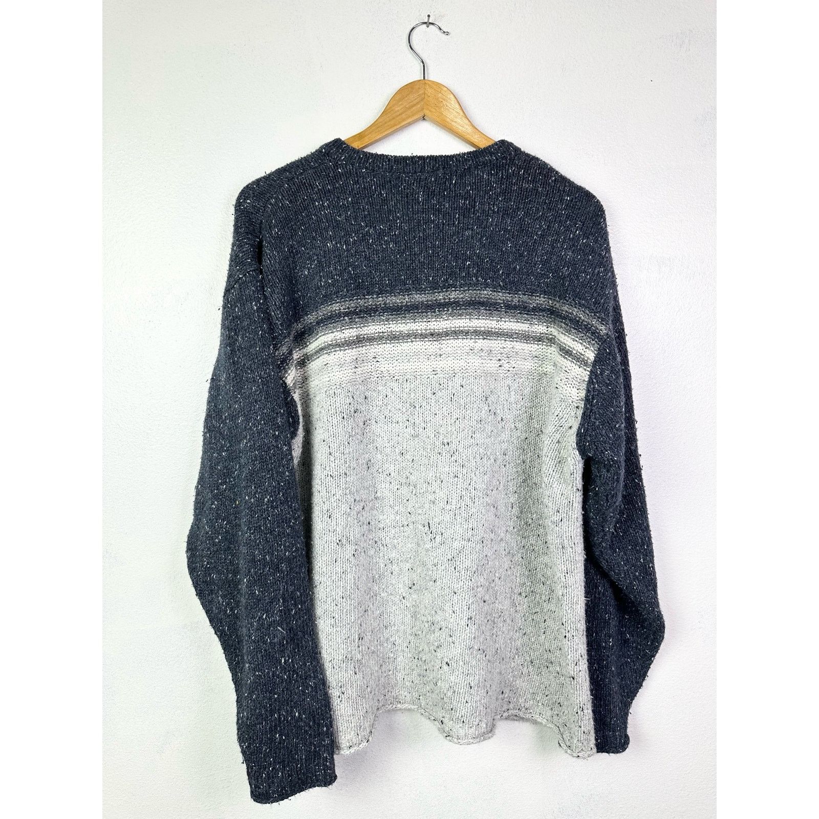 Vintage Y2K Chunky Knit V-Neck Sweater Men's L Size US L / EU 52-54 / 3 - 5 Thumbnail