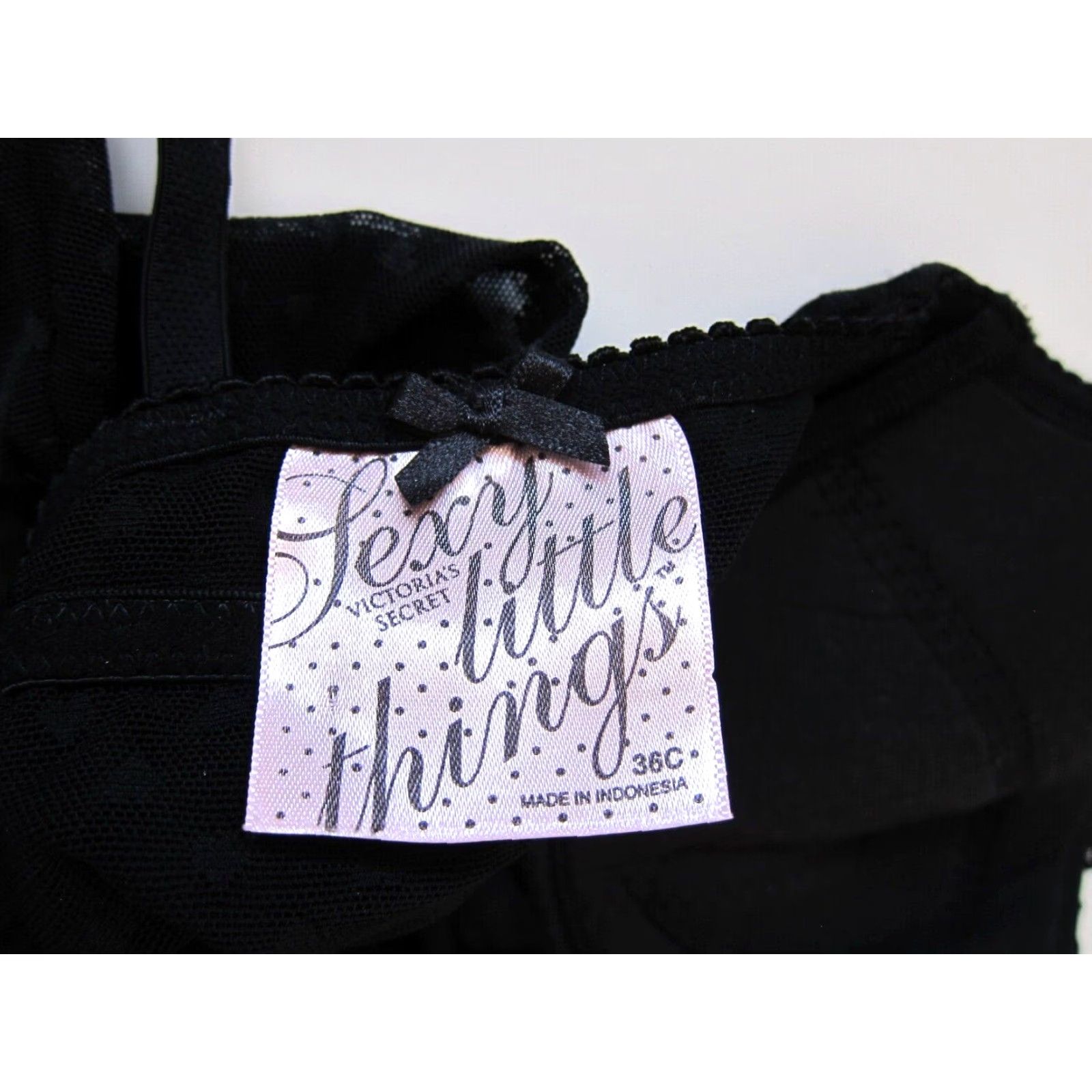 Victoria's Secret Victoria's Secret Sexy Little Things Black Lace Heart Underwire Camisole 36C Size ONE SIZE - 6 Thumbnail