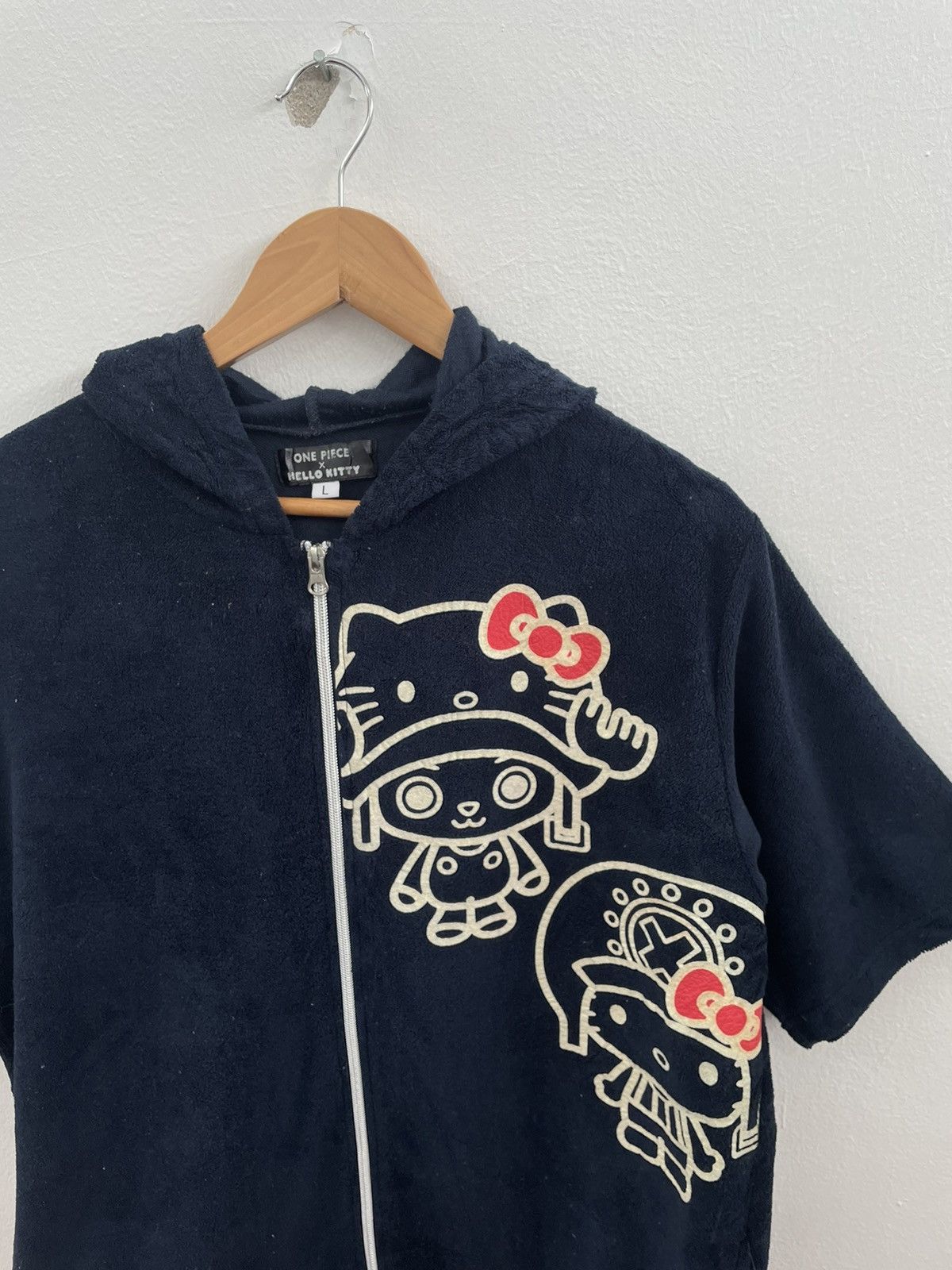 20471120 × Anime × One Piece Vintage One Piece x Hello Kitty Anime Zipper Hoodie Shirt Size US L / EU 52-54 / 3 - 3 Thumbnail
