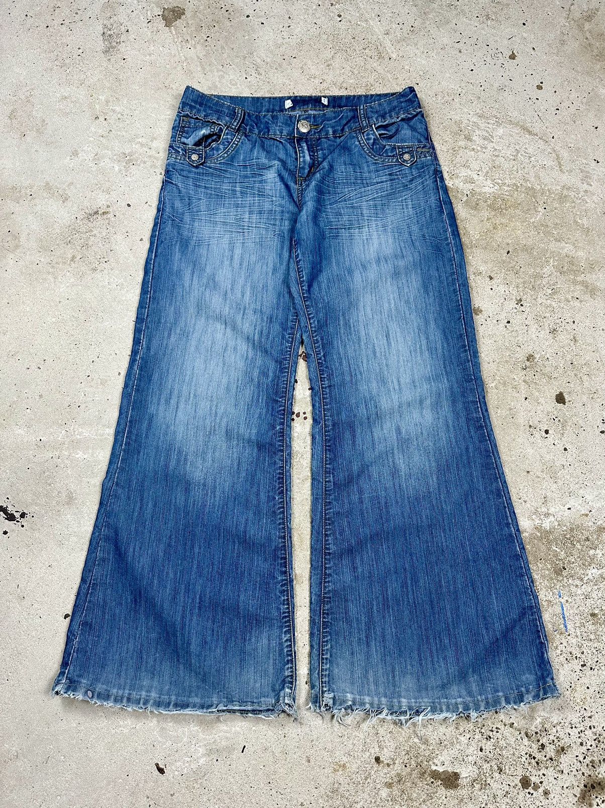 Japanese Brand Six Shooter PRELUDE Baggy Flared Denim | Grailed