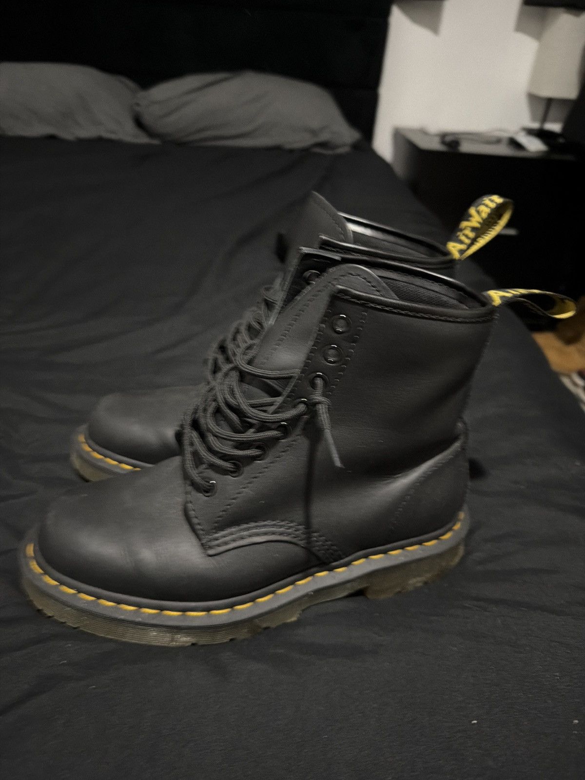 Dr. Martens Dr Martin shoes Size US 8 / EU 41 - 1 Thumbnail