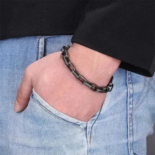 Jewelry Chain link Bracelet Size ONE SIZE - 1 Thumbnail