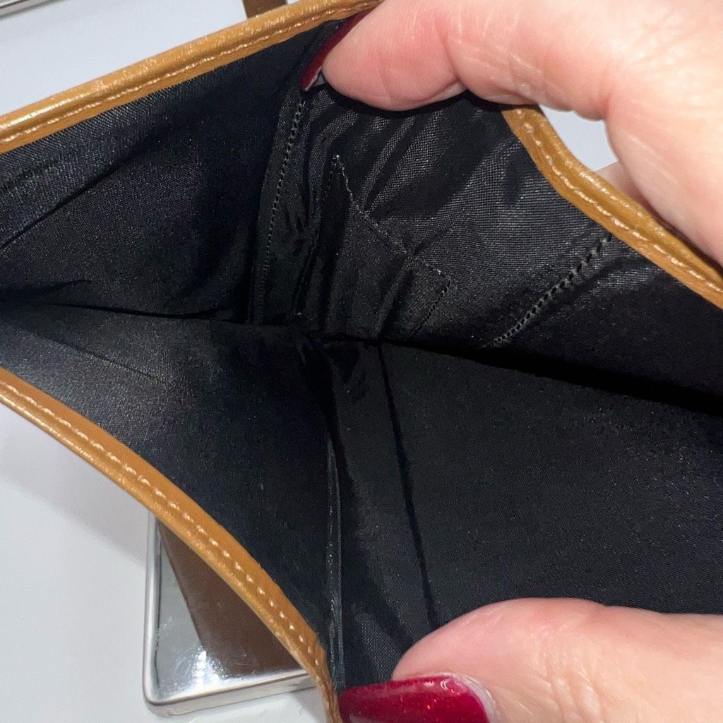 Levenger Fine Leather Tools Bi Fold Wallet