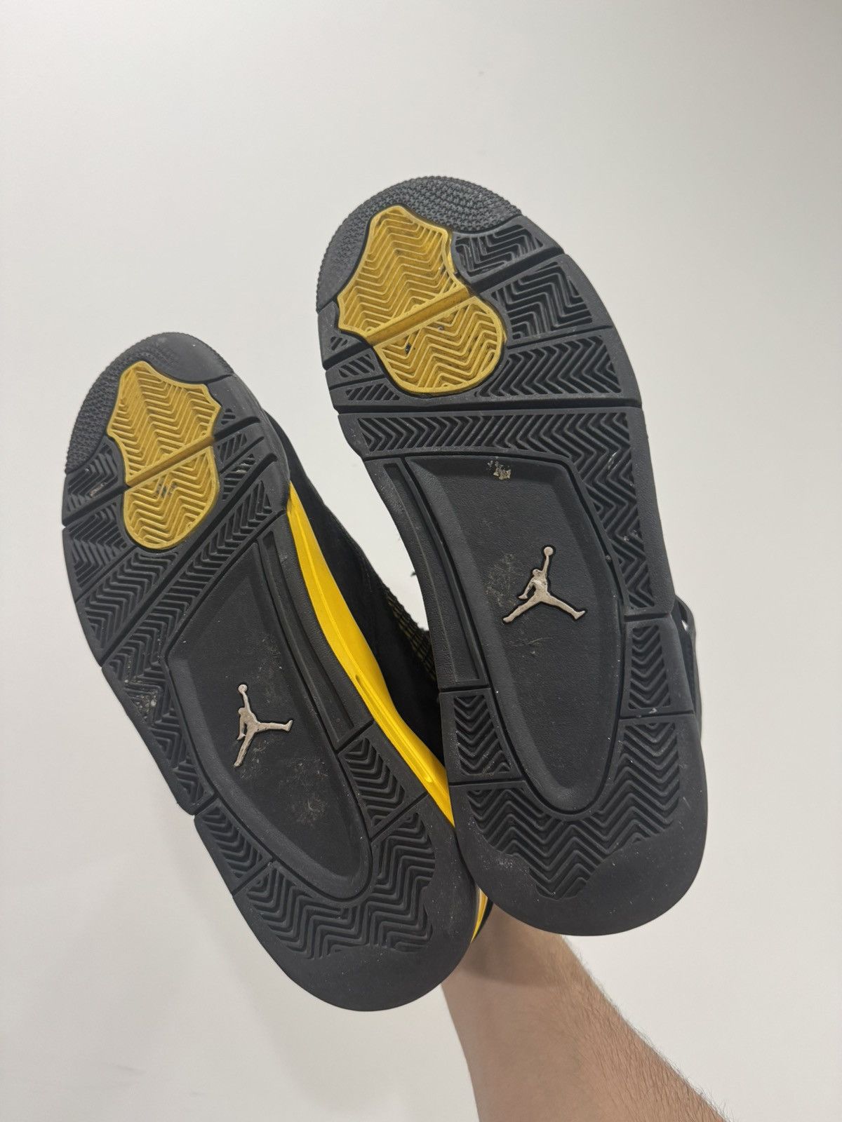 Jordan Brand Air Jordan 4 Retro “Thunder 2023” sneakers Size US 10.5 / EU 43-44 - 5 Thumbnail
