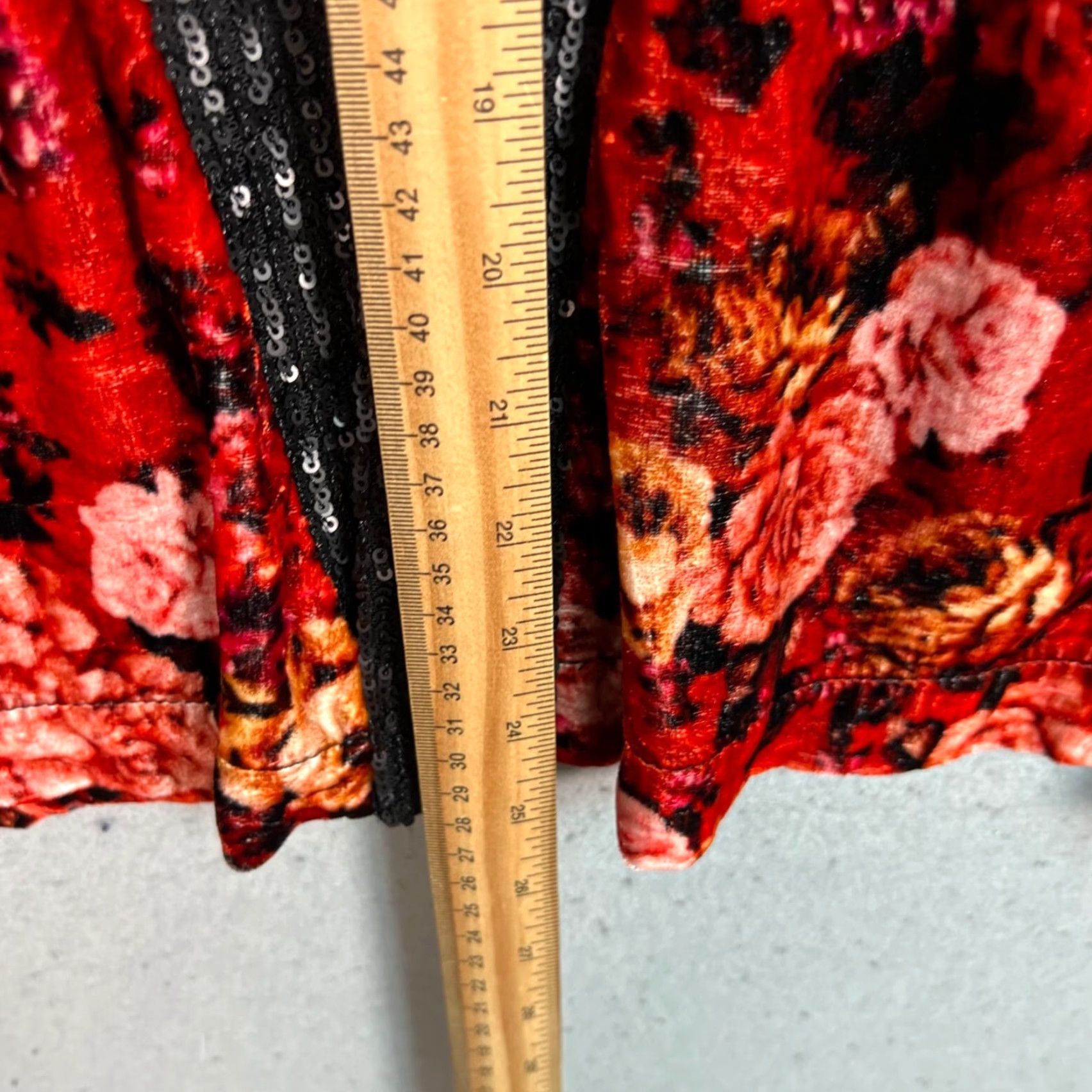 Johnny Was VINTAGE Johnny Was Floral Open Cardigan Sweater Womens Medium Red with Sequin Trim Size M / US 6-8 / IT 42-44 - 6 Thumbnail