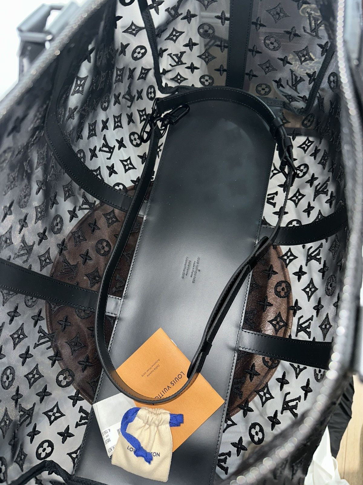 Louis Vuitton Louis Vuitton Duffle Transparent Size ONE SIZE - 8 Thumbnail