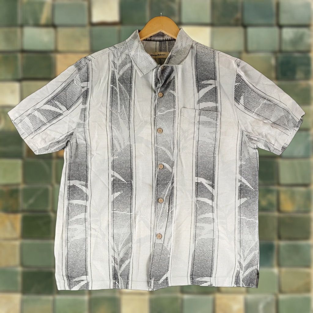 Tommy Bahama Tommy Bahama Shirt Button-Up XL Mens Gray Silk Palm Fronds Hawaiian Size US XL / EU 56 / 4 - 1 Thumbnail