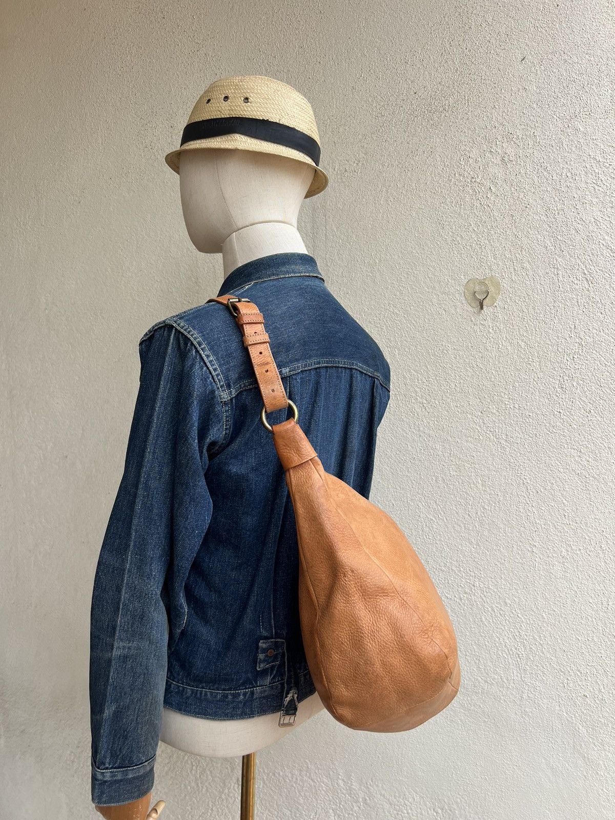 Japanese Brand × Leather CI-VA Japan Faded Patina Leather Bag Banana Size ONE SIZE - 4 Thumbnail