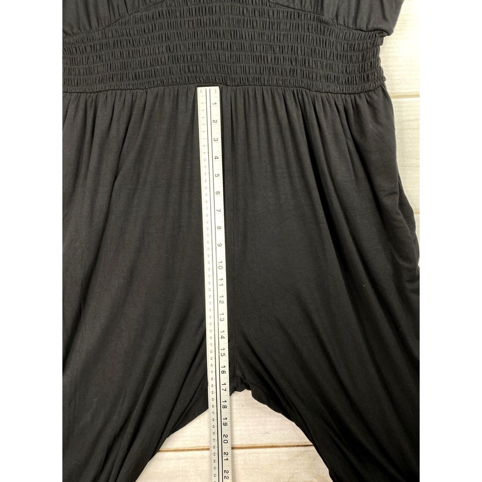 Old Navy Old Navy Jumpsuit XS-XXL Black Cap Sleeve Smocked Waist Wide Leg Pockets Vintage No Size 40" / US 18 - 7 Thumbnail