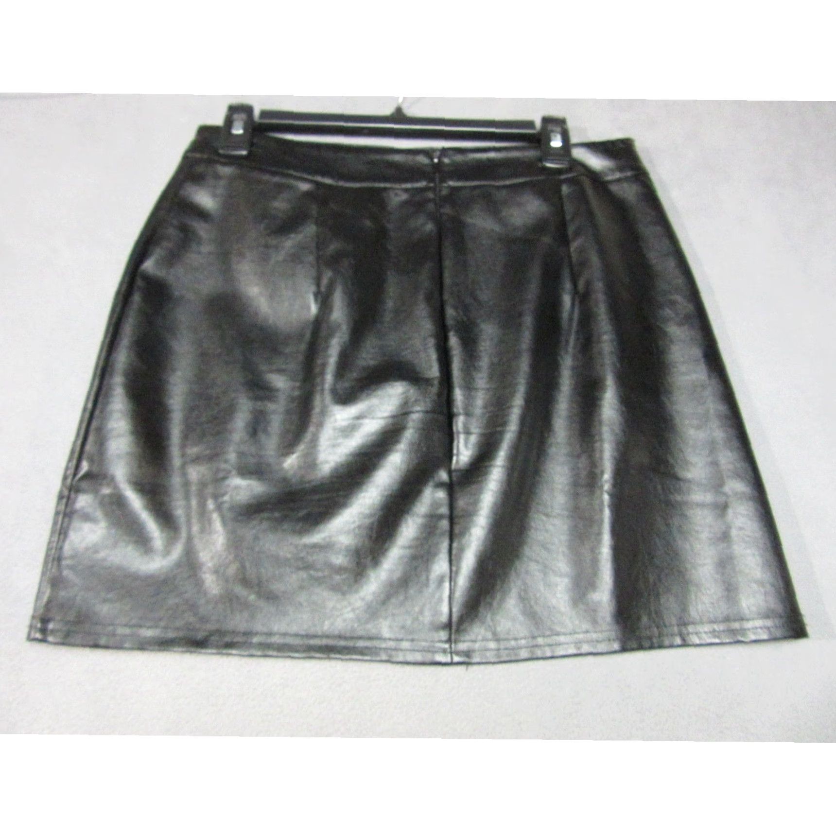 Lulus Lulus Skirt Womens Mini Black Faux Leather Side Slit High Rise Zip/Lined Size 32" / US 10 / IT 46 - 7 Thumbnail