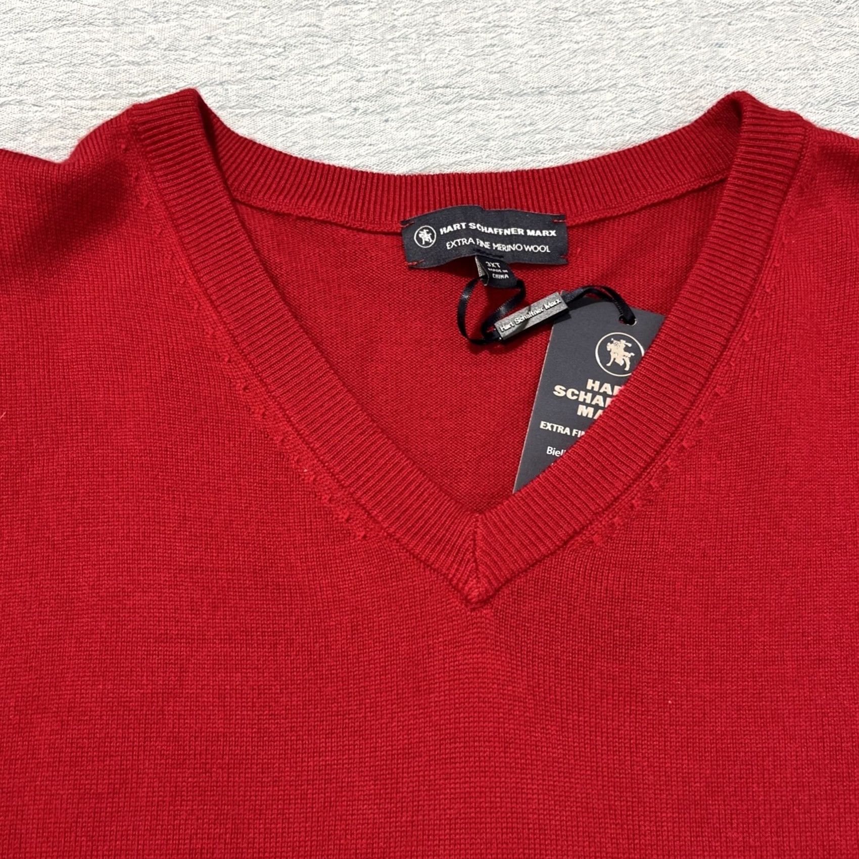 Hart Schaffner Marx Mens Big & Tall Hart Schaffner Marx Extra Fine Merino Wool V-Neck Sweater 3XB Size US XXL / EU 58 / 5 - 5 Thumbnail