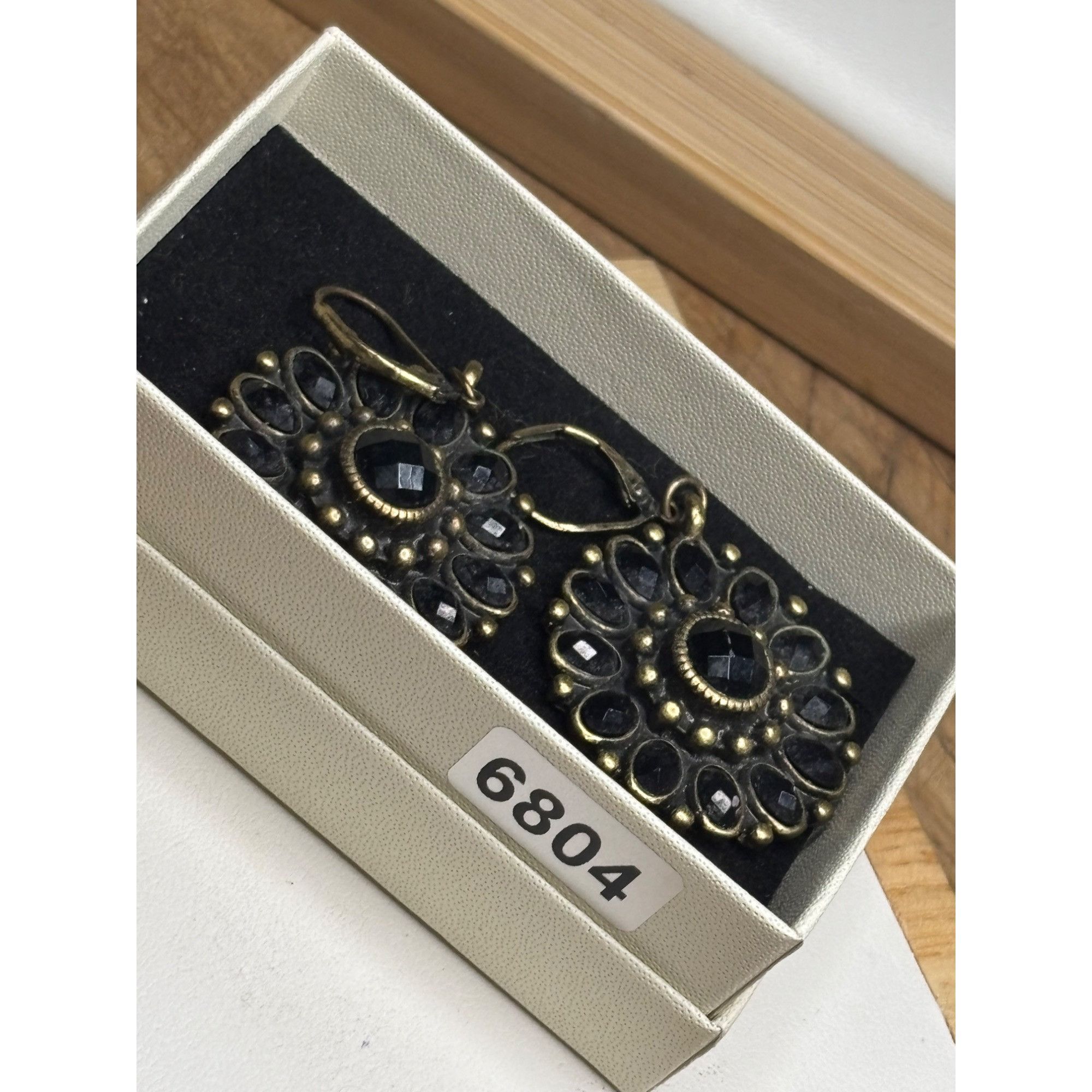 Other Premier Designs Vintage-Style Bronze & Black Beaded Dangle E Size ONE SIZE - 2 Thumbnail