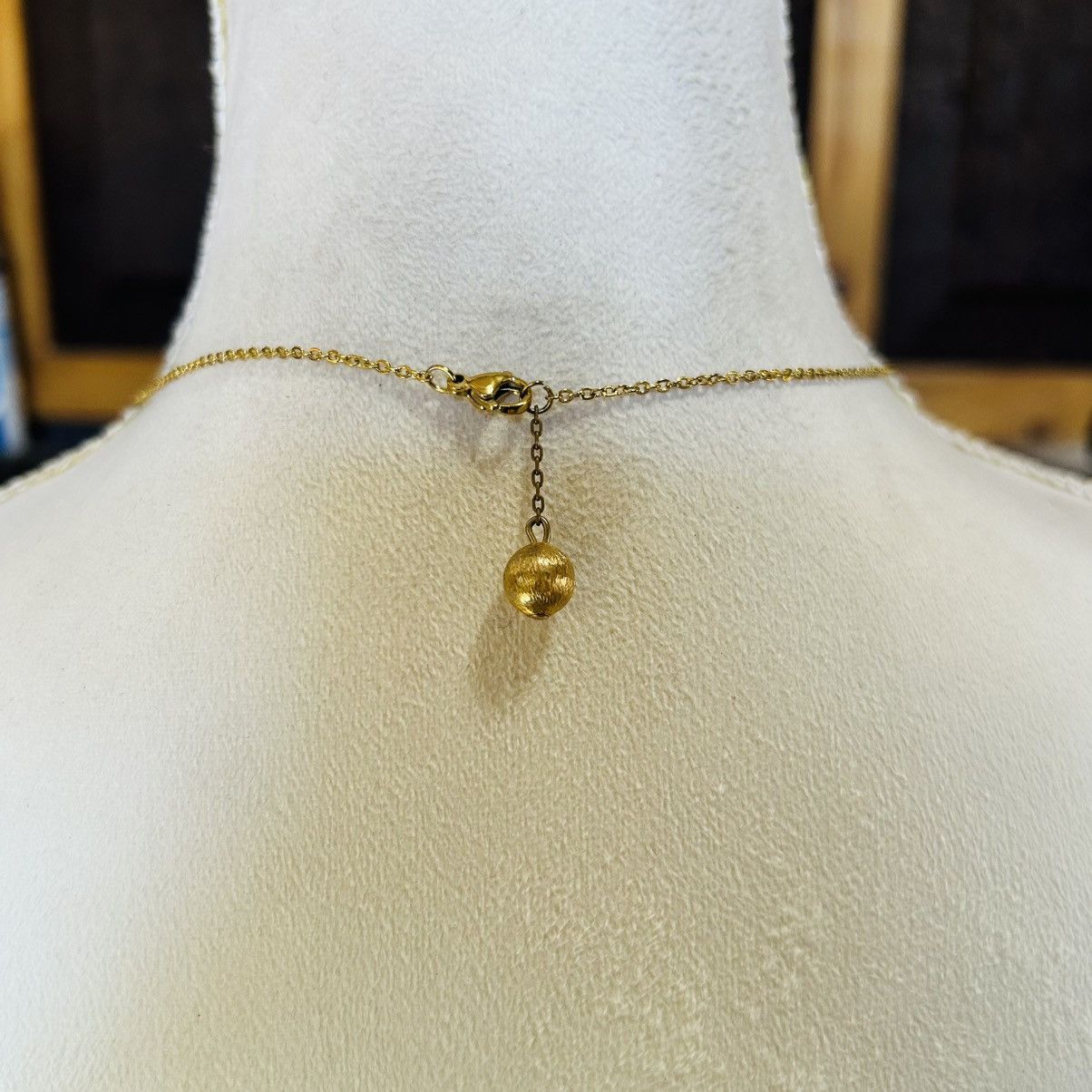 Handmade Handcrafted elegant glass beaded pendant on chain necklace Size ONE SIZE - 5 Thumbnail