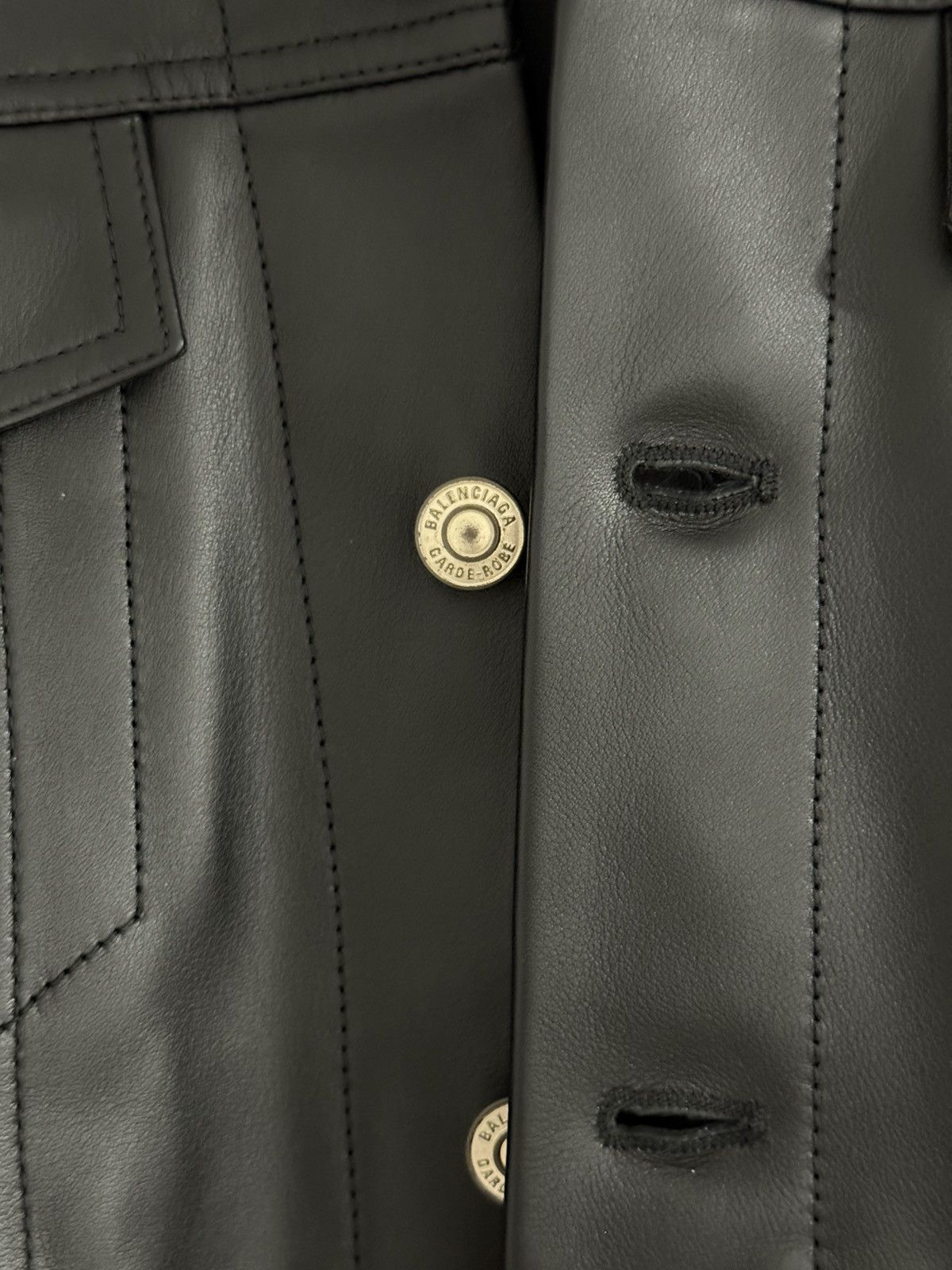 Balenciaga Balenciaga Garde-Robe leather shirt jacket size 1 Size US M / EU 48-50 / 2 - 8 Thumbnail