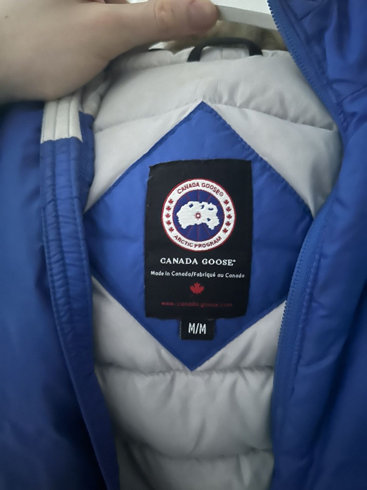 Canada Goose CANADA GOOSE LODGE HOODY WOMENS PBI MODEL RARE! Size M / US 6-8 / IT 42-44 - 15 Thumbnail