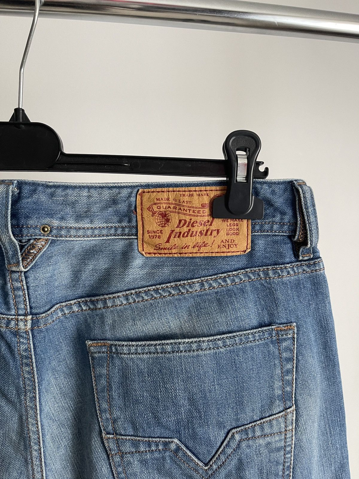 Diesel × Vintage Vintage Diesel Blue Jeans Distressed Denim Size US 32 / EU 48 - 4 Thumbnail