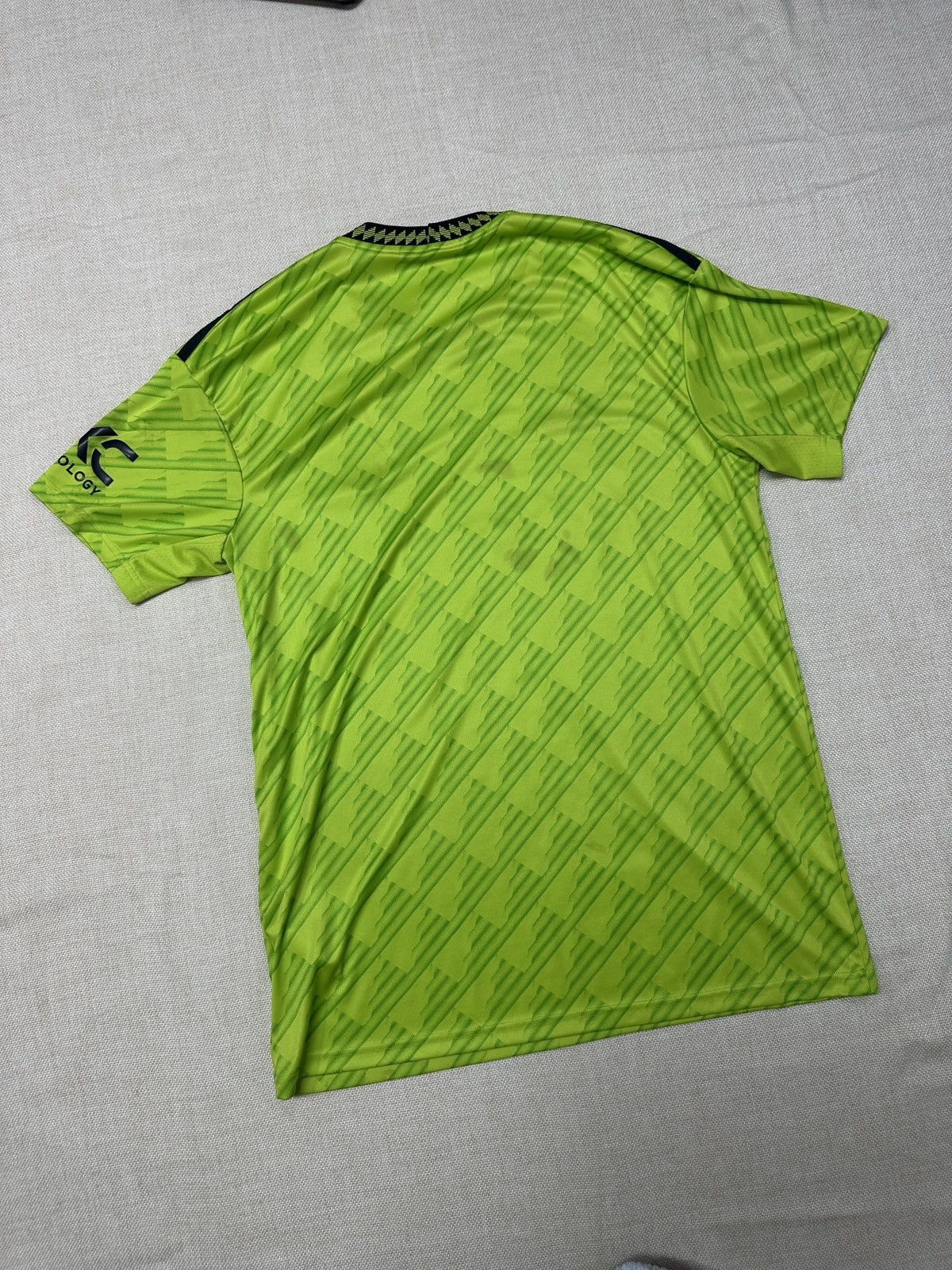 Adidas Adidas Manchester United 22/23 Third Kit Size US L / EU 52-54 / 3 - 2 Thumbnail