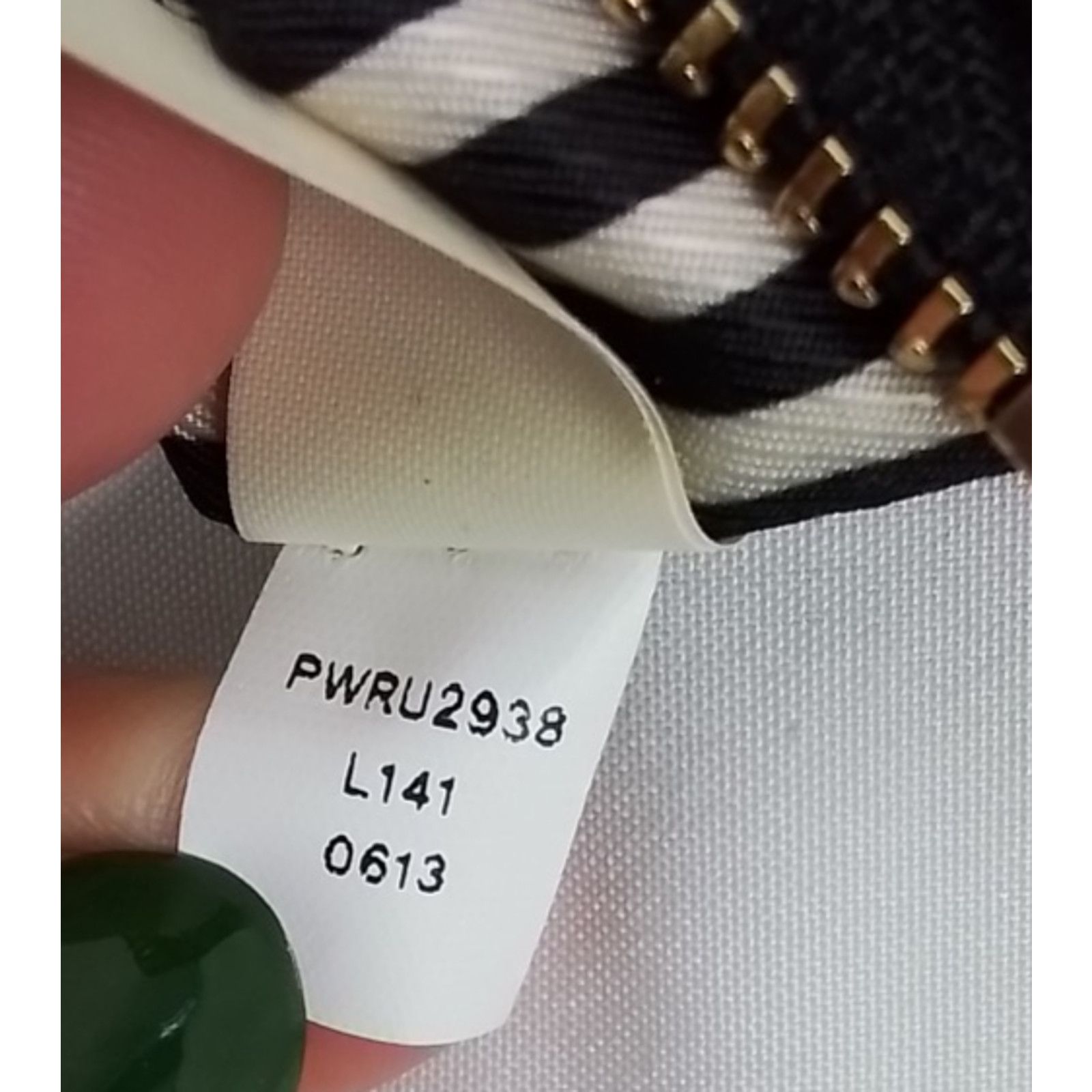 Kate Spade Kate Spade New York Wallet Mini Purse Black Wristlet Size ONE SIZE - 9 Thumbnail