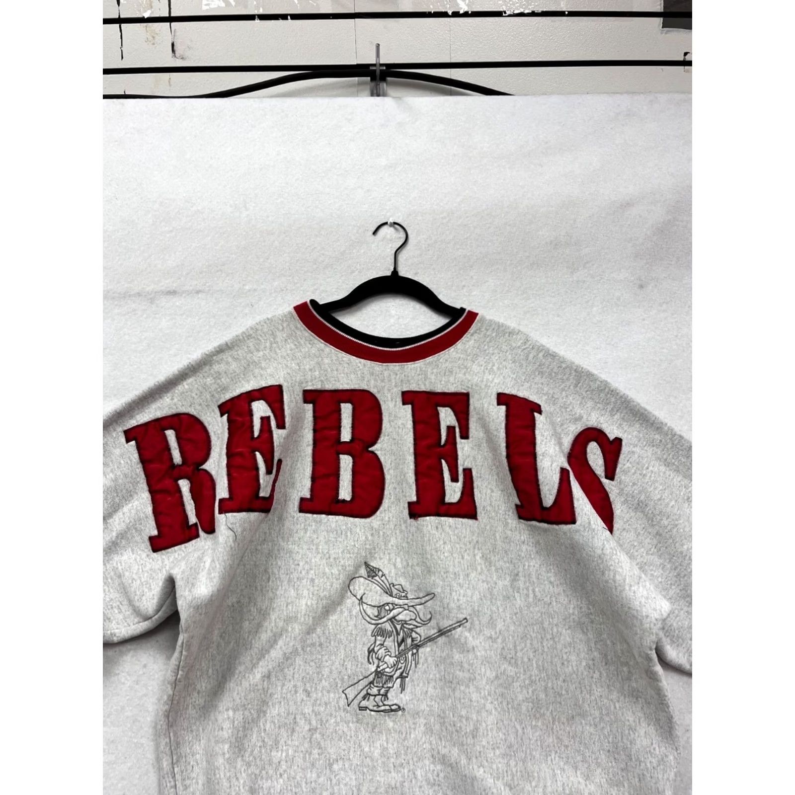 Vintage VINTAGE Legends Athletic Rebels Graphic Sweatshirt Gray & Red Crewneck L Unisex Adults Pullover Winter Apparel Mens Womens Size US L / EU 52-54 / 3 - 5 Thumbnail