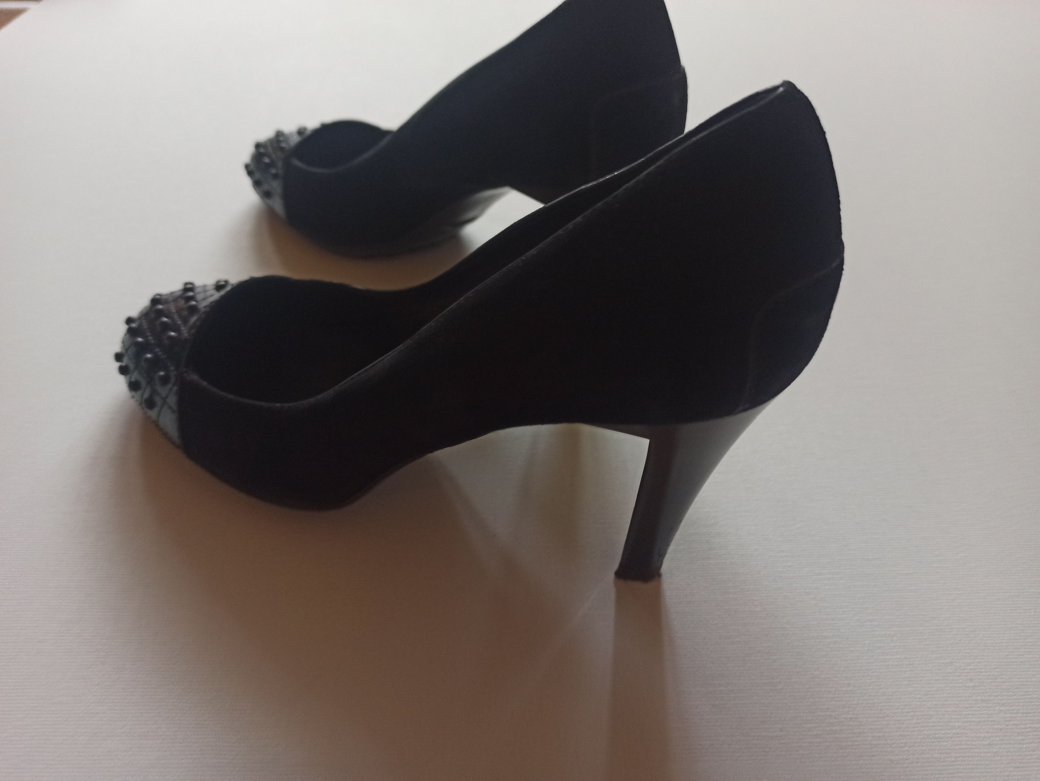 Tod's Tod's heels size 38/1/2 Size US 7 / IT 37 - 2 Thumbnail