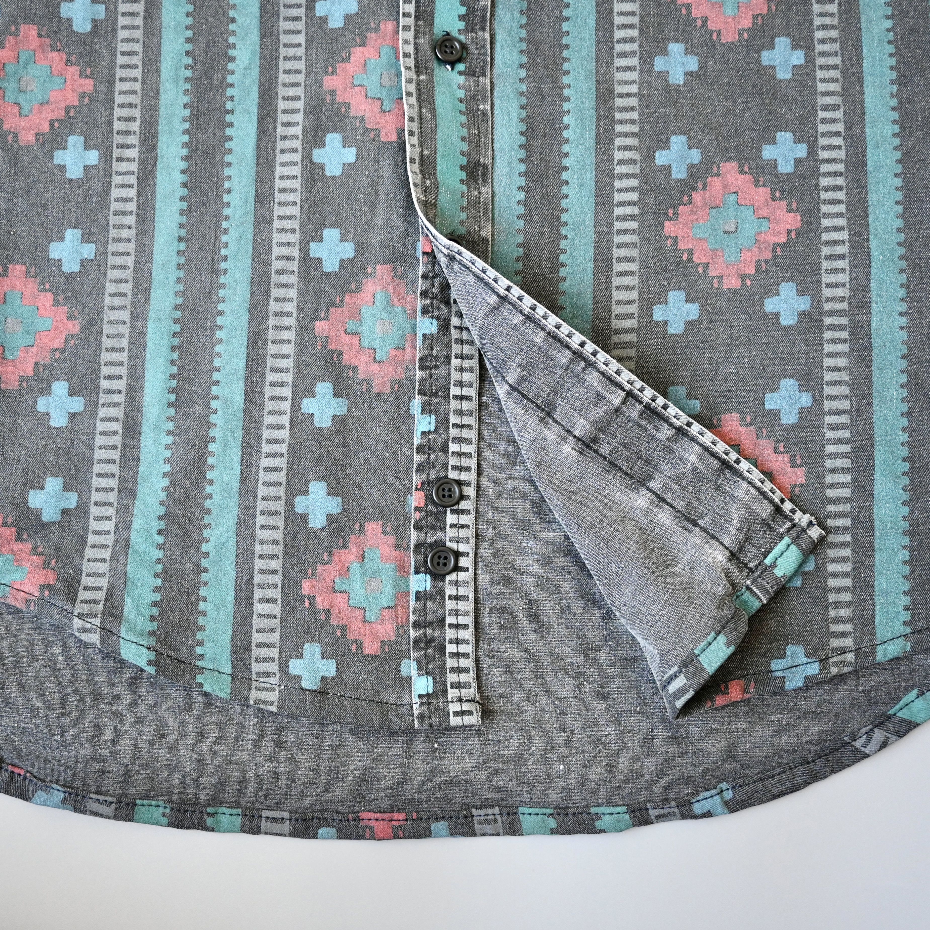 Vintage VTG Wrangler Brushpopper cape shirt Aztec Navajo 16.5-35 Size US L / EU 52-54 / 3 - 10 Thumbnail