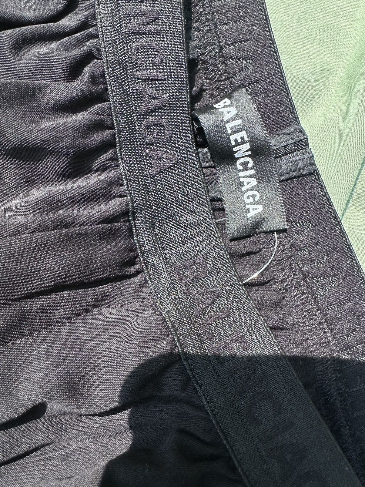 Balenciaga Balenciaga elastic straight leg trousers black sz46 Size US 30 / EU 46 - 4 Thumbnail
