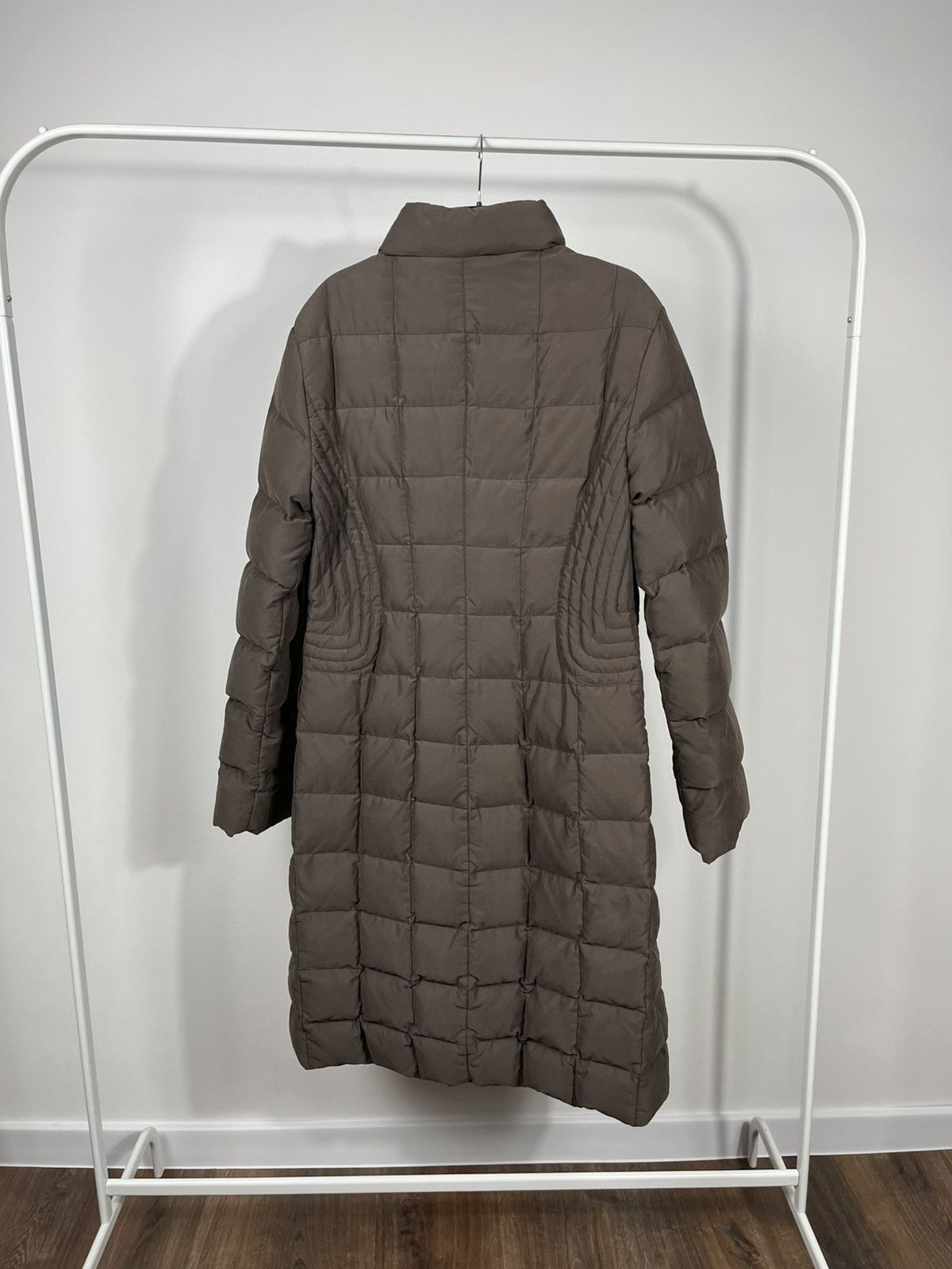 Moncler Moncler Vintage Brown Down Puffer Long Coat Women’s Size L / US 10 / IT 46 - 12 Thumbnail