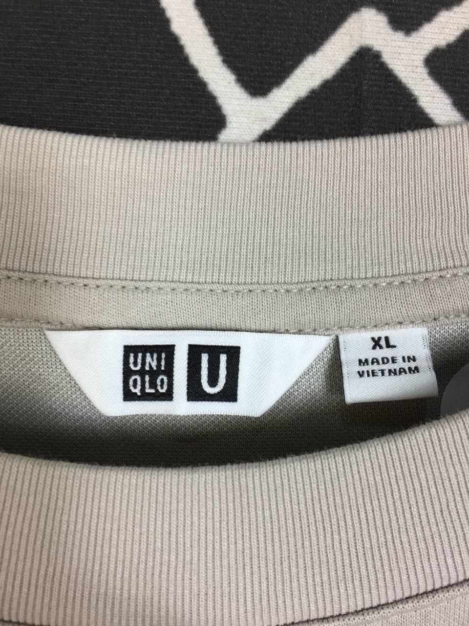 Japanese Brand × Uniqlo Uniqlo U AIRism Crew Neck Half Sleeve Tee Size US XL / EU 56 / 4 - 8 Thumbnail