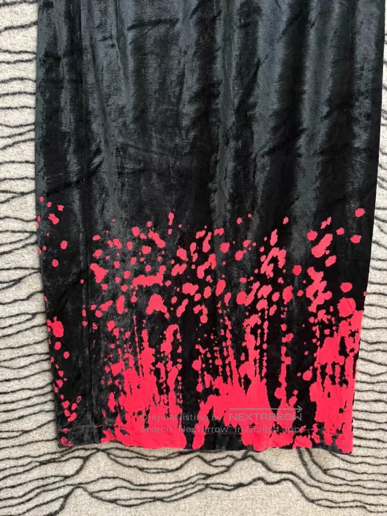 Comme des Garcons Comme des Garcons size F Velvet Bloodstained Long Skirt Size 25" / US 0 / IT 36 - 3 Thumbnail