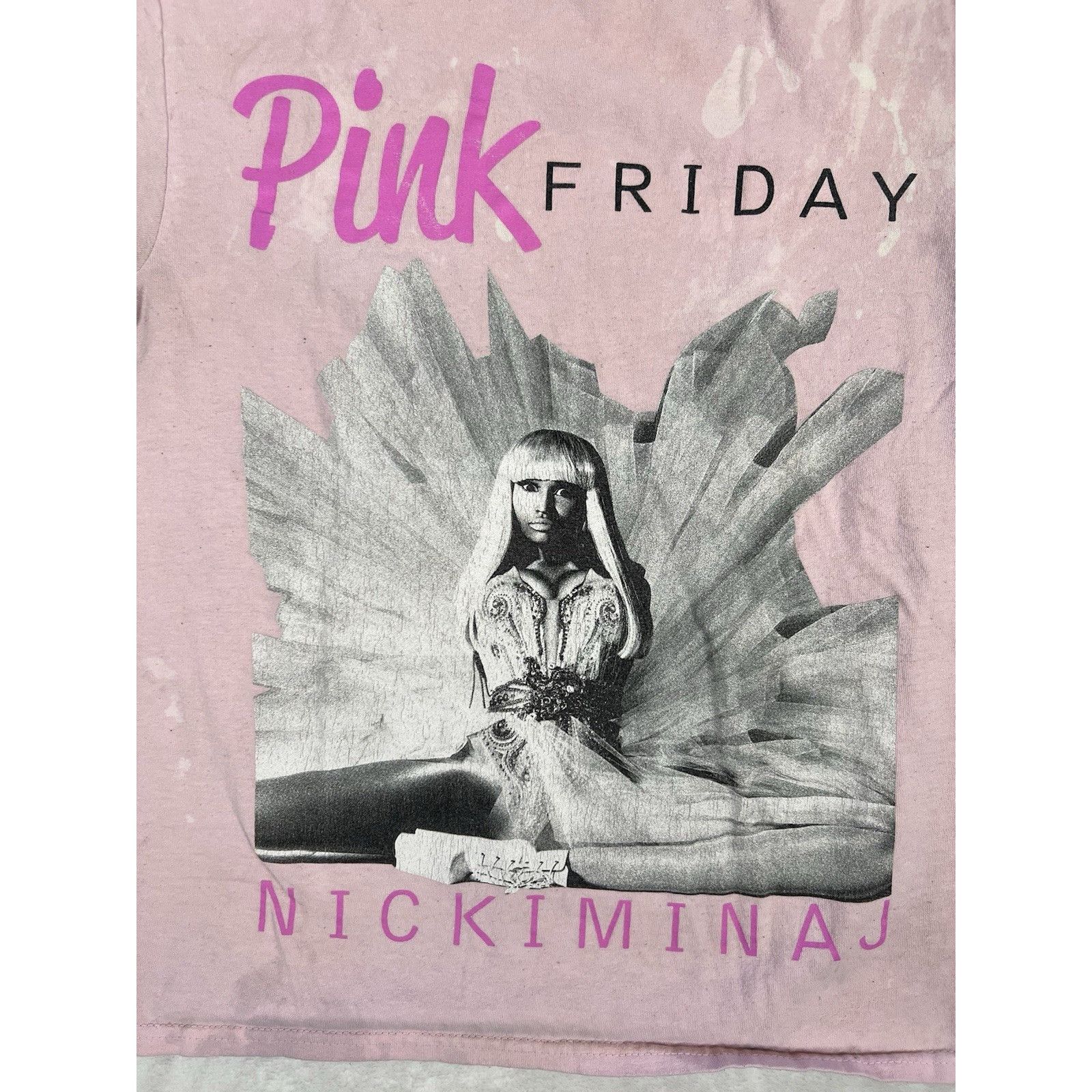 Other Nicki Minaj Pink Friday Tour T-Shirt Women’s Size Medium Con Size M / US 6-8 / IT 42-44 - 4 Thumbnail