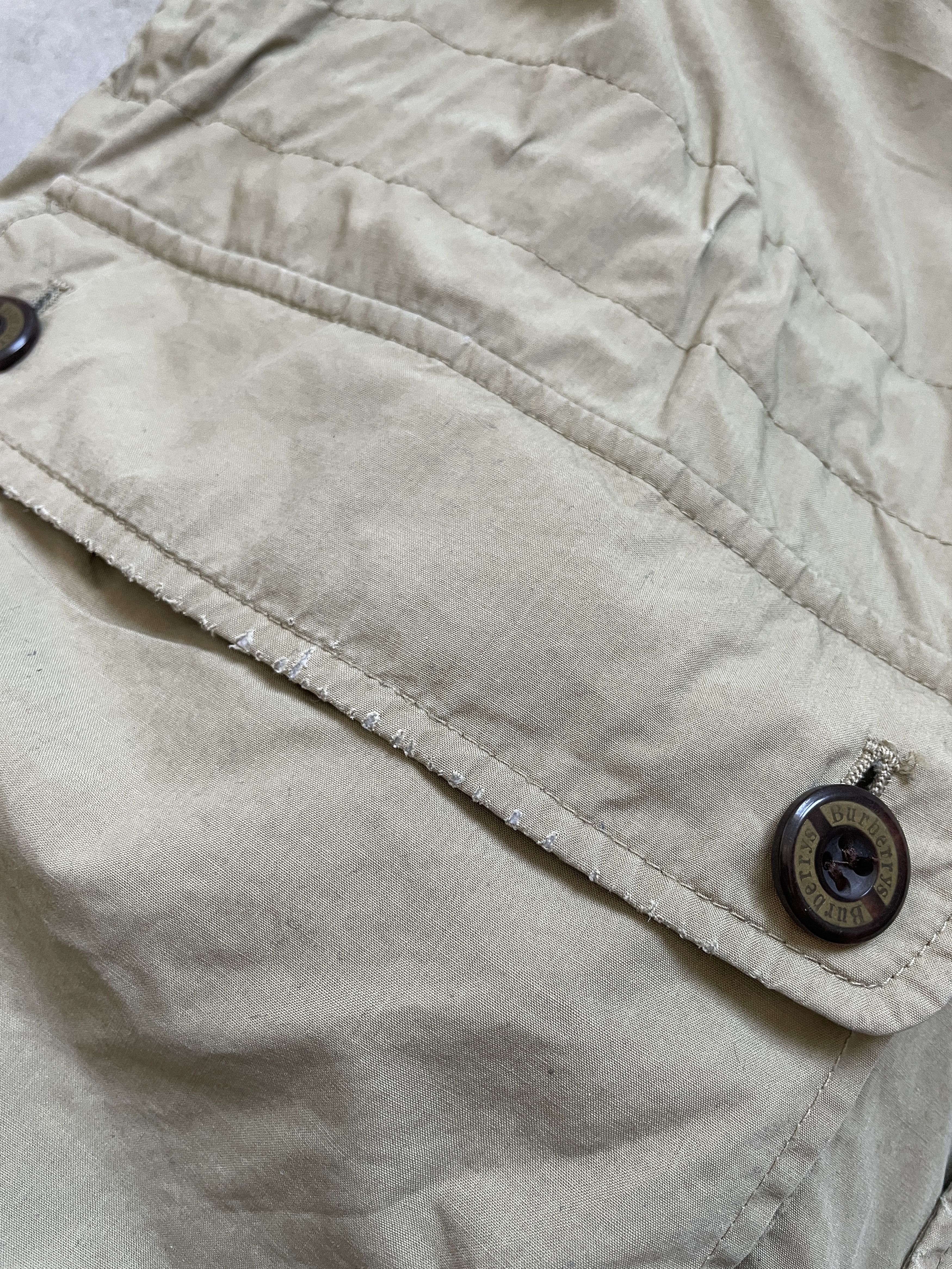Burberry VINTAGE 90S BURBERRYS OLD MONEY BEIGE COAT JACKET Size US M / EU 48-50 / 2 - 6 Thumbnail