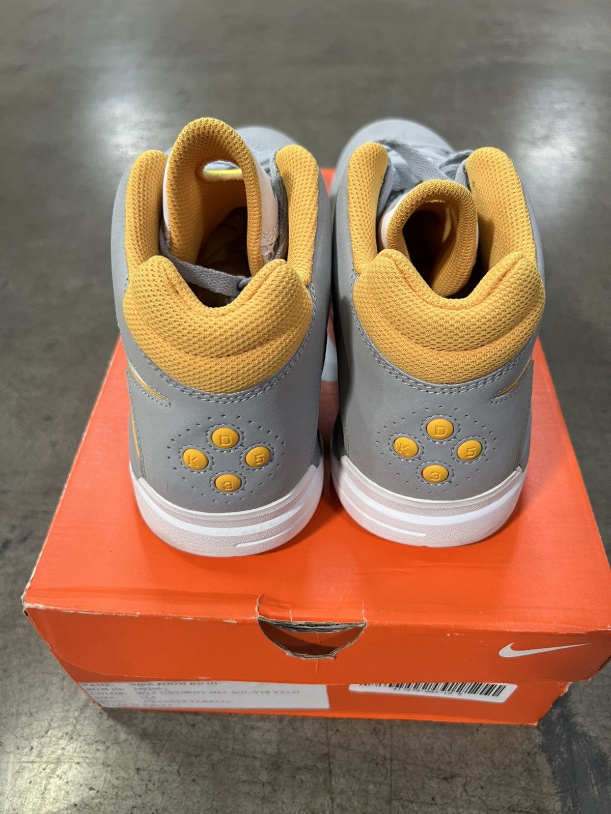 Nike Nike KD 3 Wolf Grey Del Sol Size US 10.5 / EU 43-44 - 3 Thumbnail