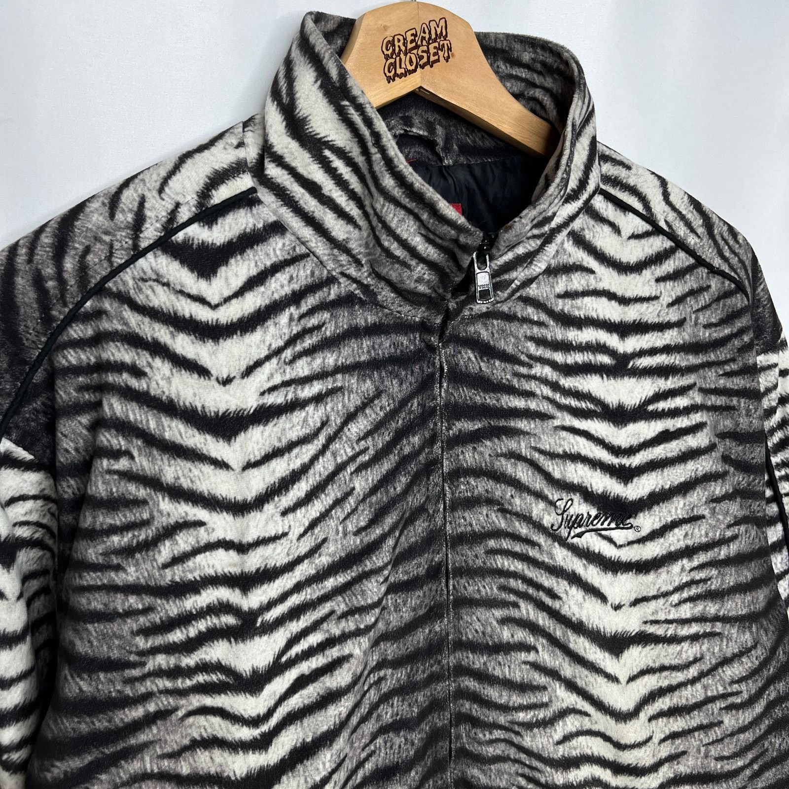 Supreme SS18 2018 Supreme NYC Tiger Stripe Track Jacket Size US M / EU 48-50 / 2 - 2 Thumbnail