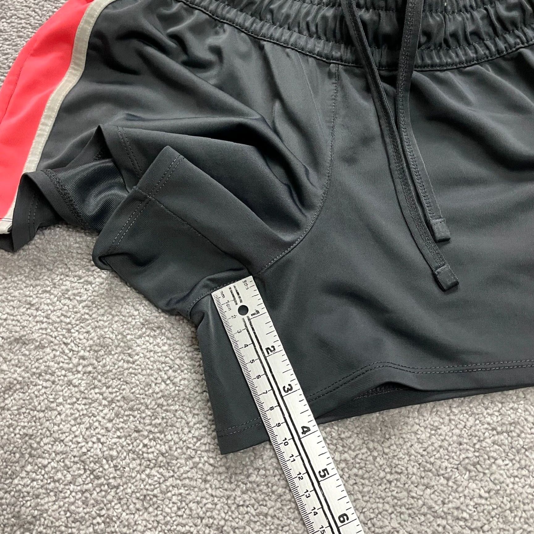 Vintage Unbranded Active Shorts Womens M Black Orange Drawstring Gym Running 30x3.5 Athletic Breathable Pockets Reg Regular"} Size 32" / US 10 / IT 46 - 7 Thumbnail