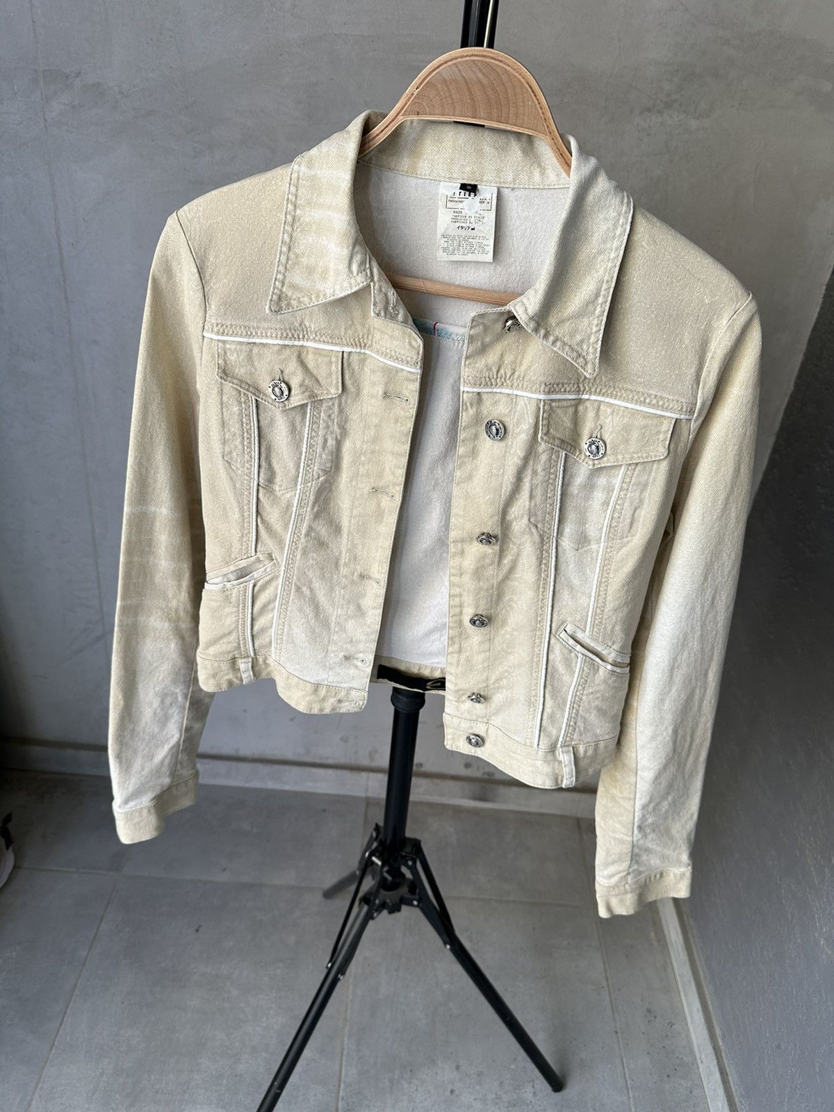 Just Cavalli Just Cavalli denim jacket size S Vintage 90’s Size S / US 4 / IT 40 - 2 Thumbnail