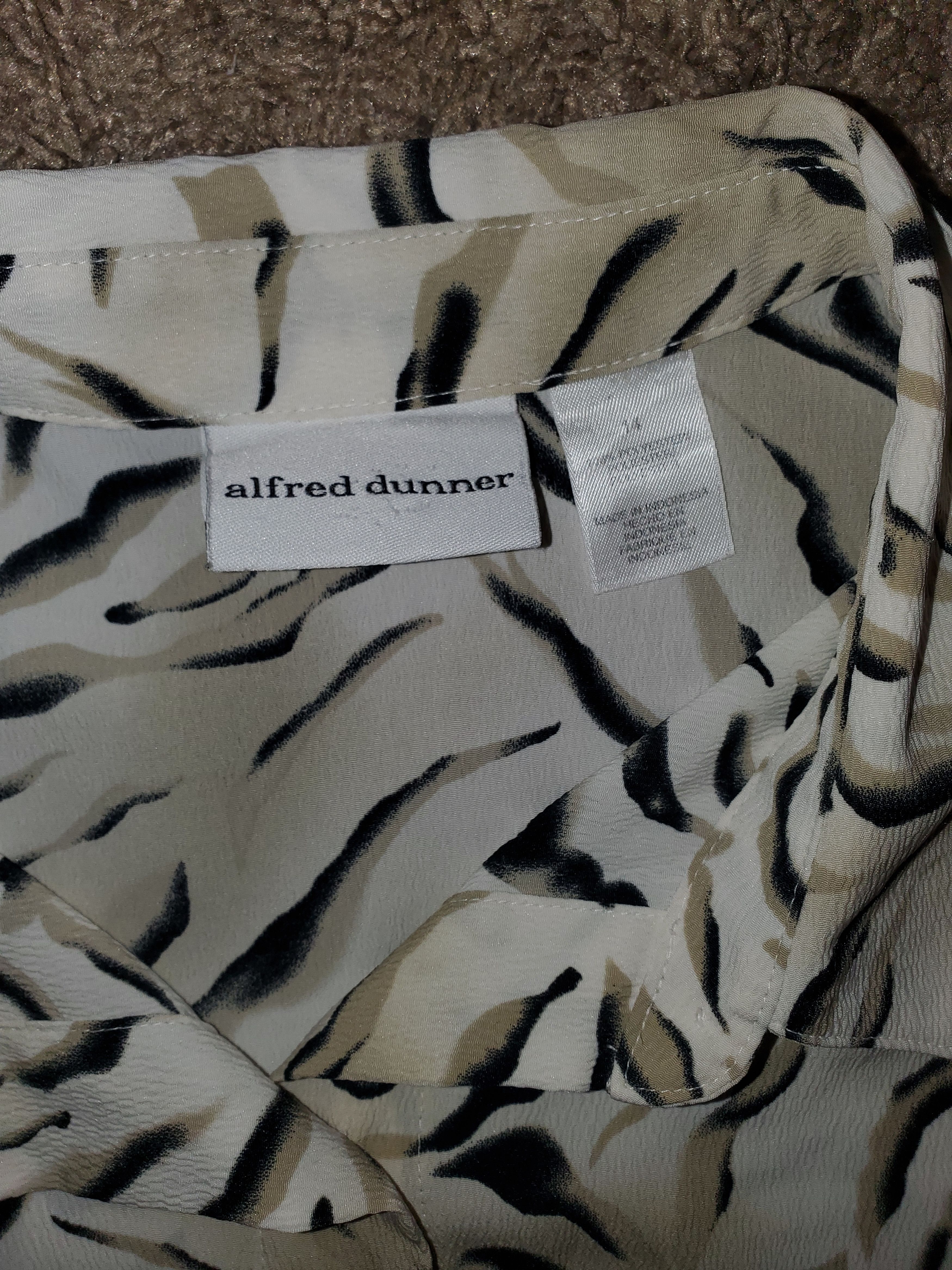 Other Alfred Dunner zebra print blouse - size 14 Size XL / US 12-14 / IT 48-50 - 2 Thumbnail