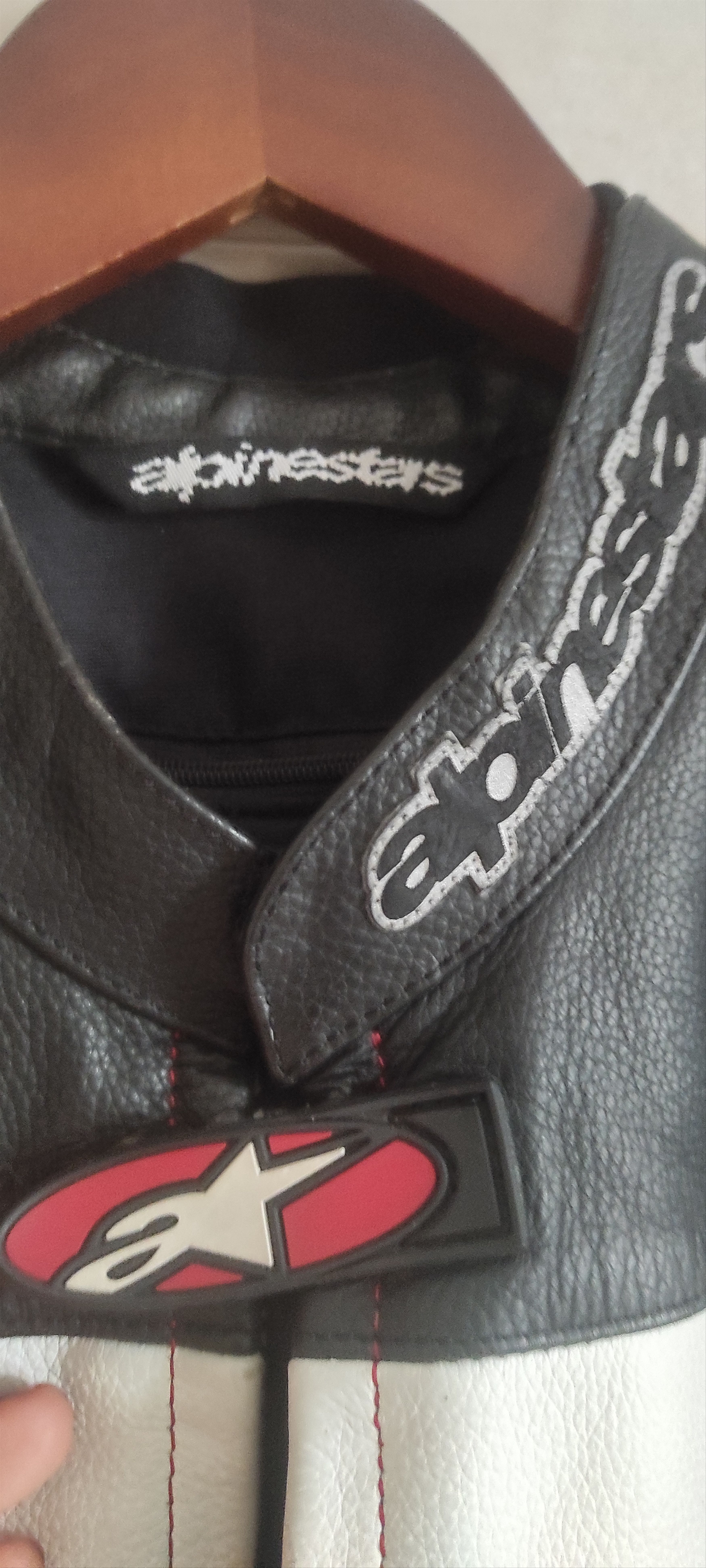 Alpinestars Alpinestar Women Motorcycle Genuine Cow Leather Jacket Sz M Size M / US 6-8 / IT 42-44 - 16 Thumbnail