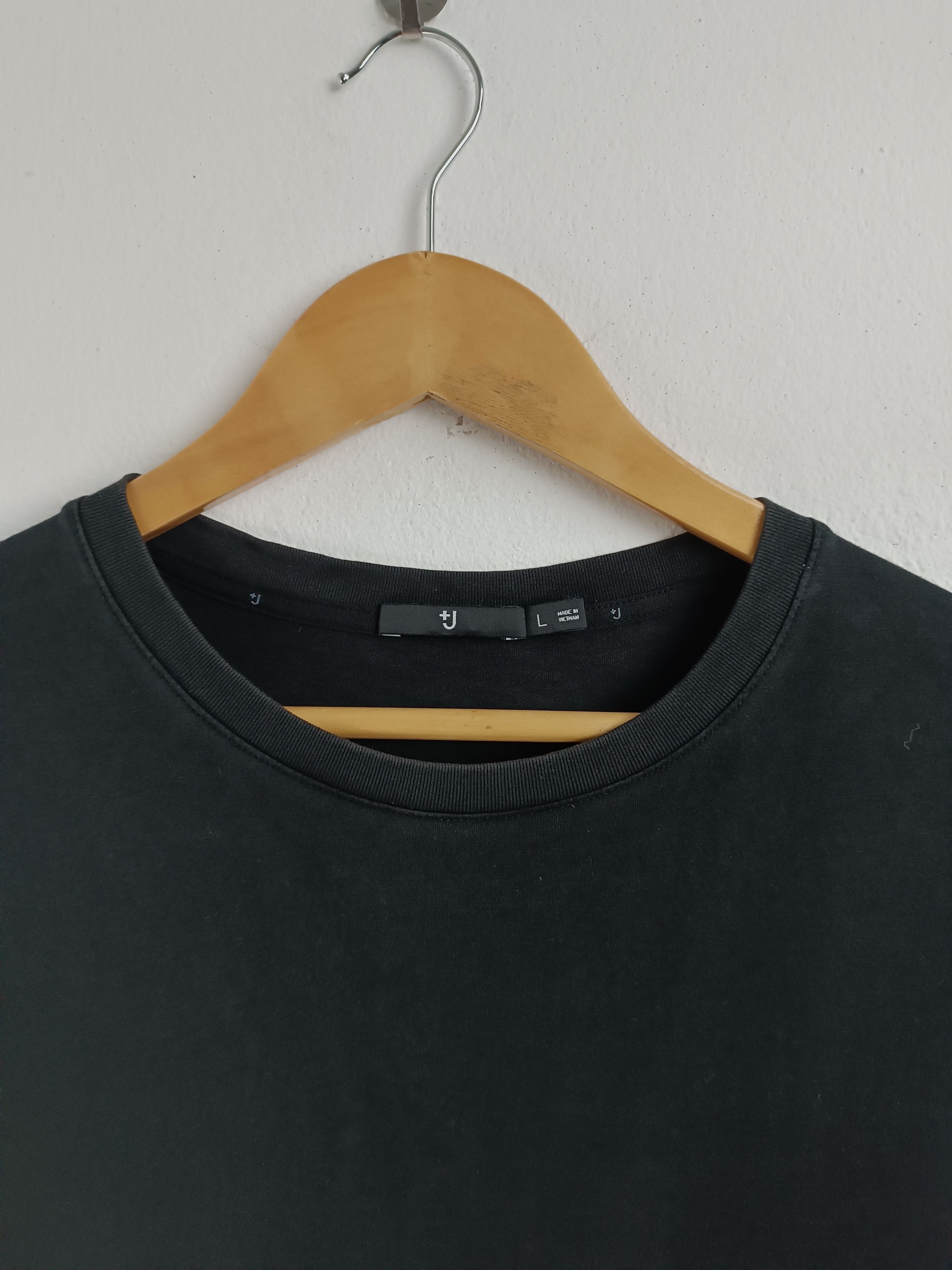 Uniqlo JILL SANDER FADED BLANK UNIQLO TEE Size US L / EU 52-54 / 3 - 9 Thumbnail