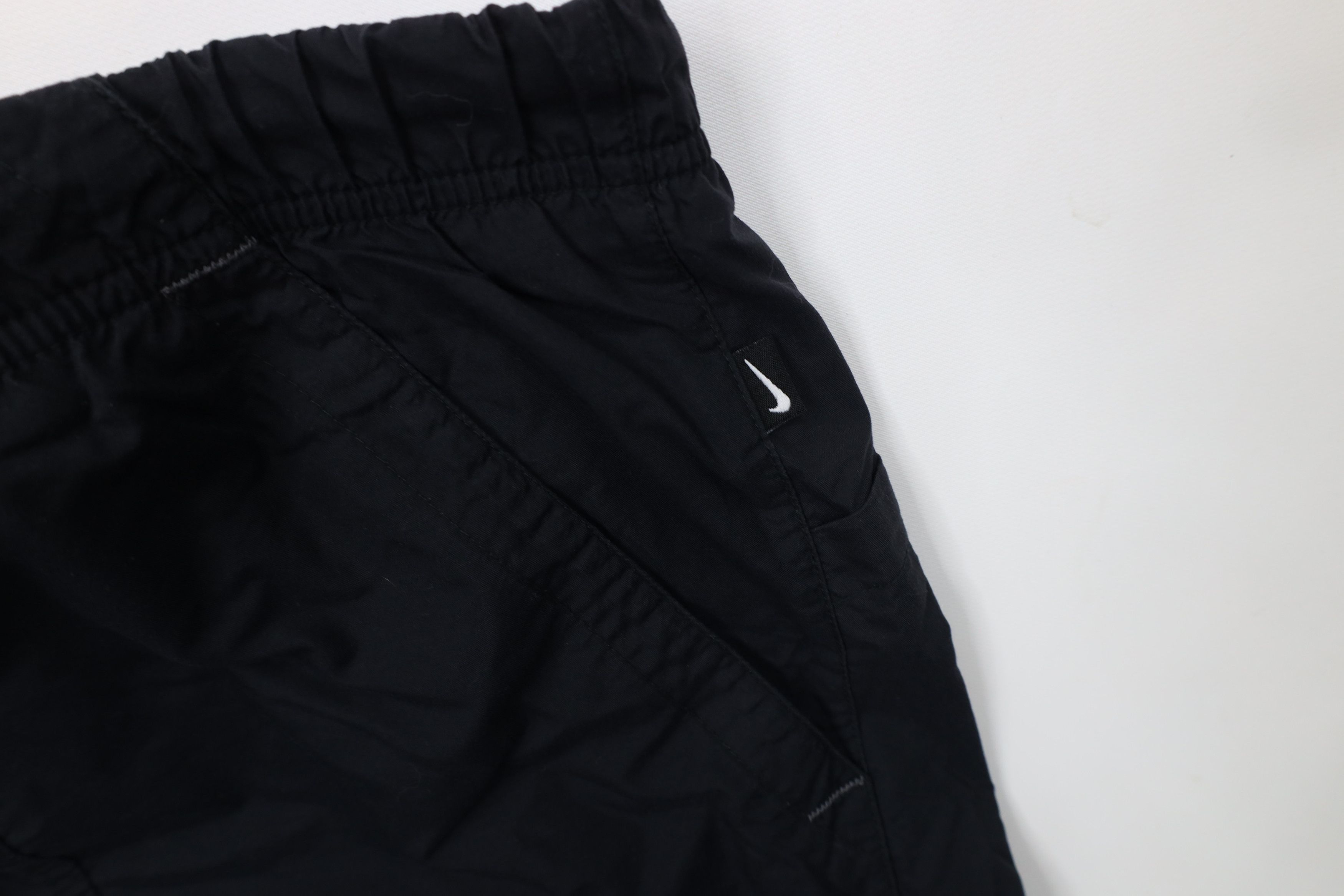 Nike Vintage 90s Y2K Nike Mini Swoosh Lined Utility Shorts Black Size US 36 / EU 52 - 10 Thumbnail