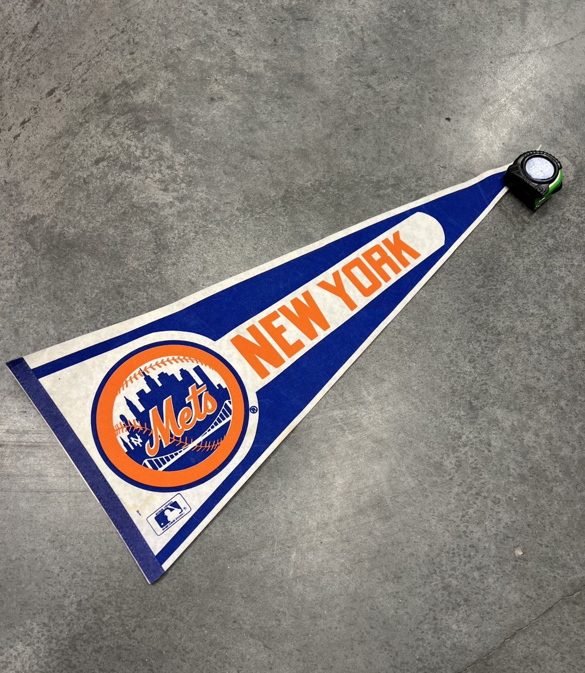 Vintage 90's VTG Vintage MLB New York Mets Baseball Team Pennant Size ONE SIZE - 1 Thumbnail