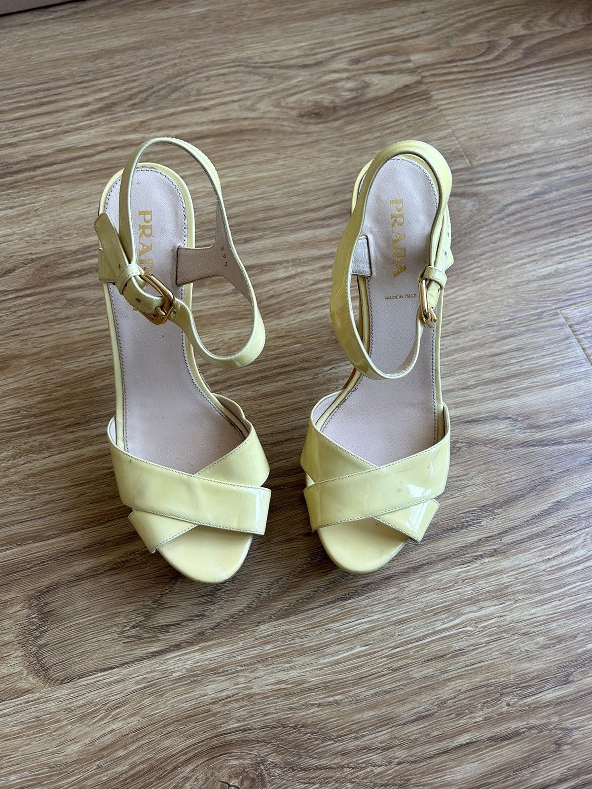 Prada Prada leather ankle strap cork high heels sandal size 39,5 Size US 9.5 / IT 39.5 - 3 Thumbnail