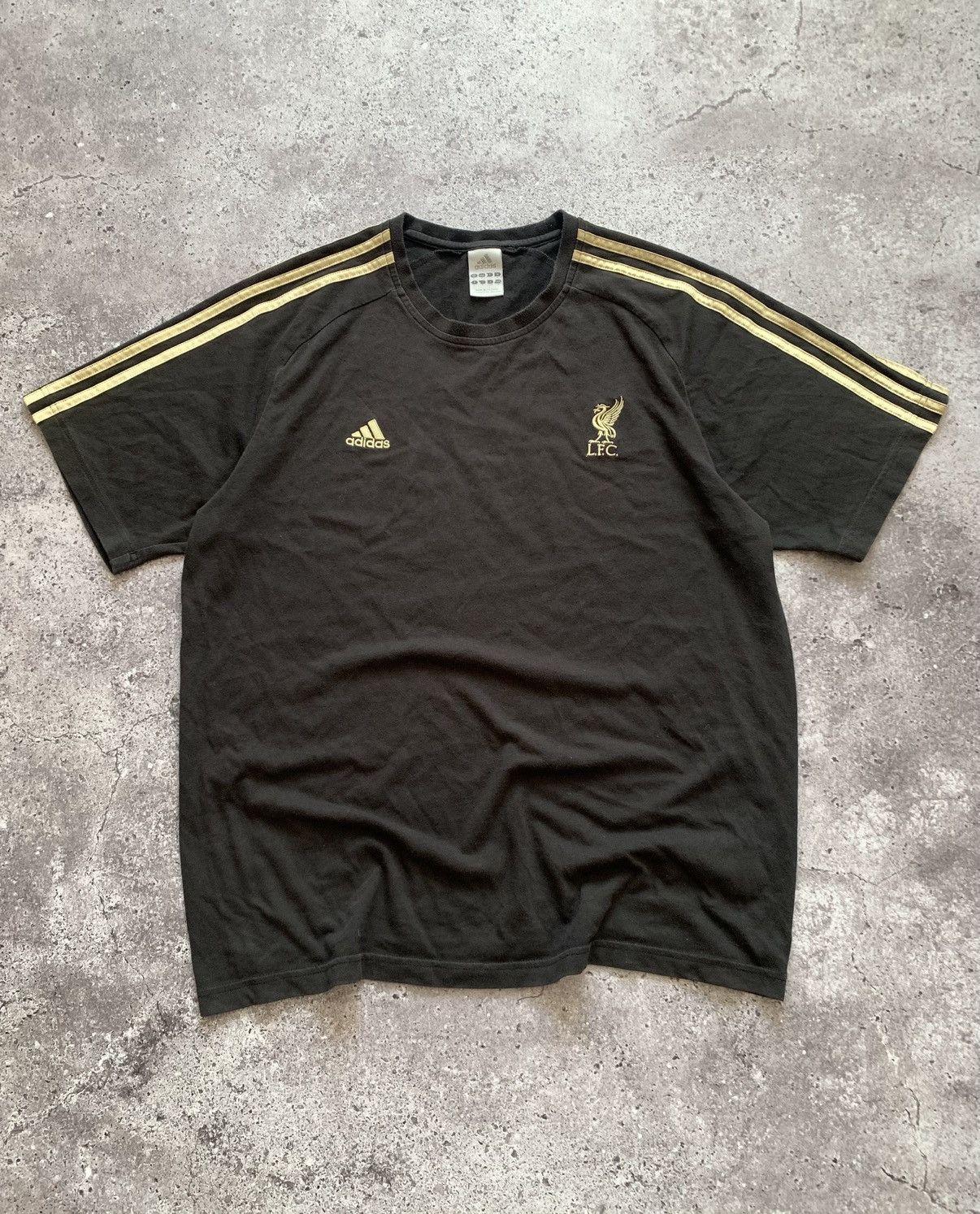 Adidas 🔥ADIDAS LIVERPOOL TRAINING T-SHIRT BLOCKCORE TEE Size US L / EU 52-54 / 3 - 1 Thumbnail