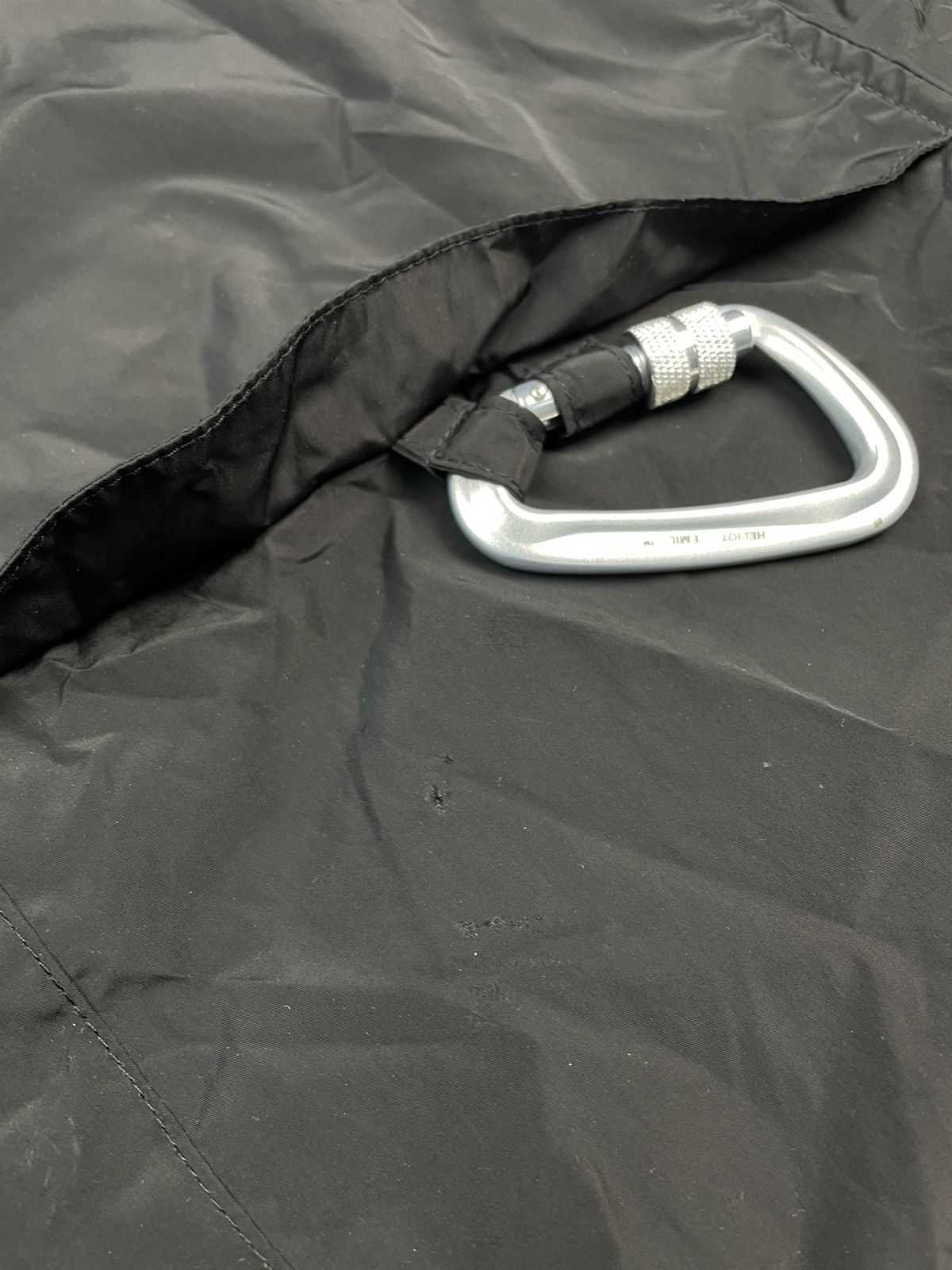 Heliot Emil Heliot Emil Black Shirt Nylon Carabiner Logo Size US S / EU 44-46 / 1 - 7 Thumbnail