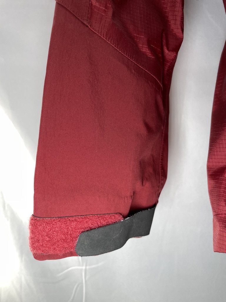 Arc'teryx ARCTERYX Theta AR 2003 Sangria Red Vintage Gore Tex Jacket Size US S / EU 44-46 / 1 - 7 Thumbnail