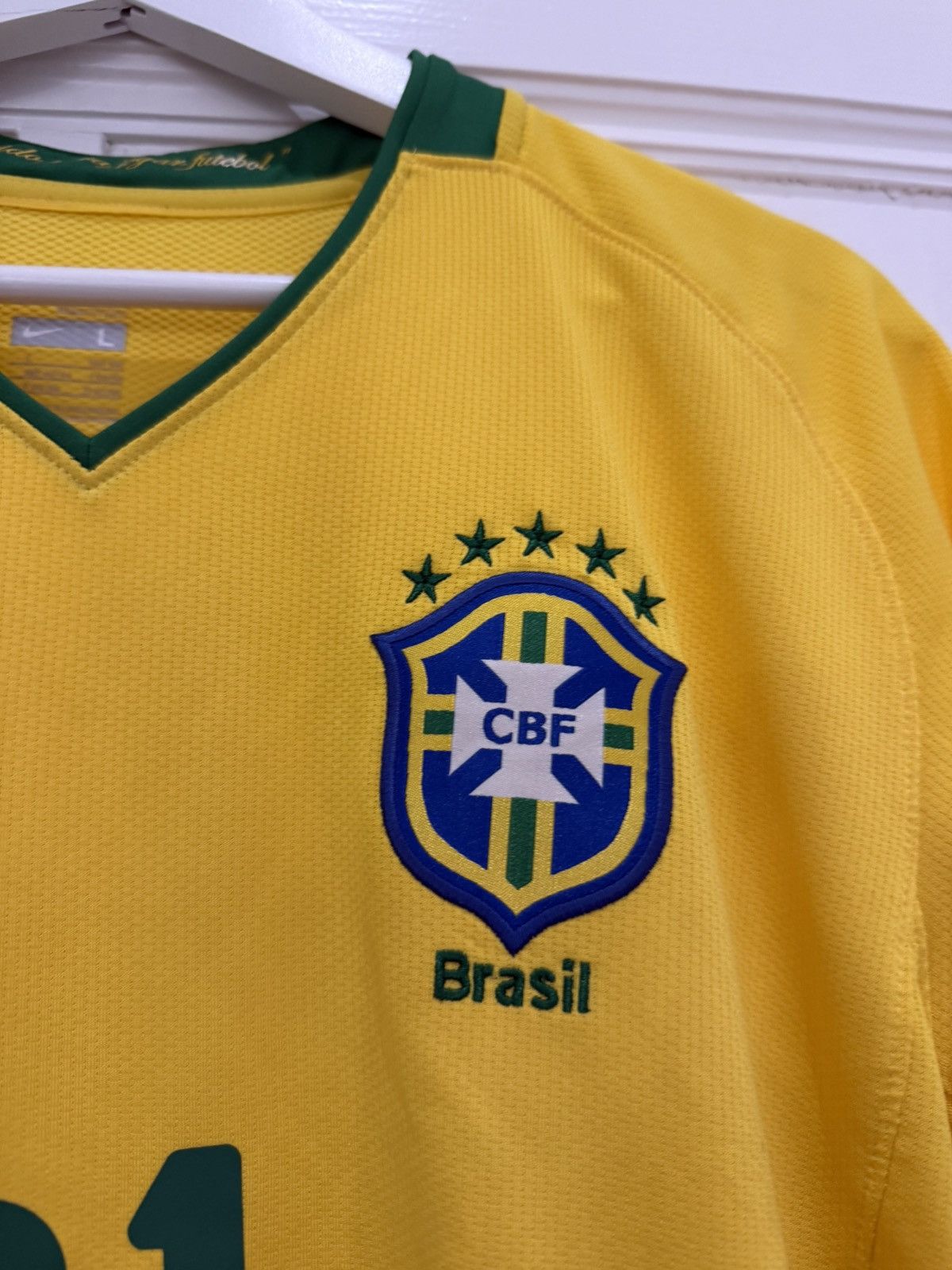 Nike Brasil 2008 Nike home Adriano jersey Size US L / EU 52-54 / 3 - 3 Thumbnail